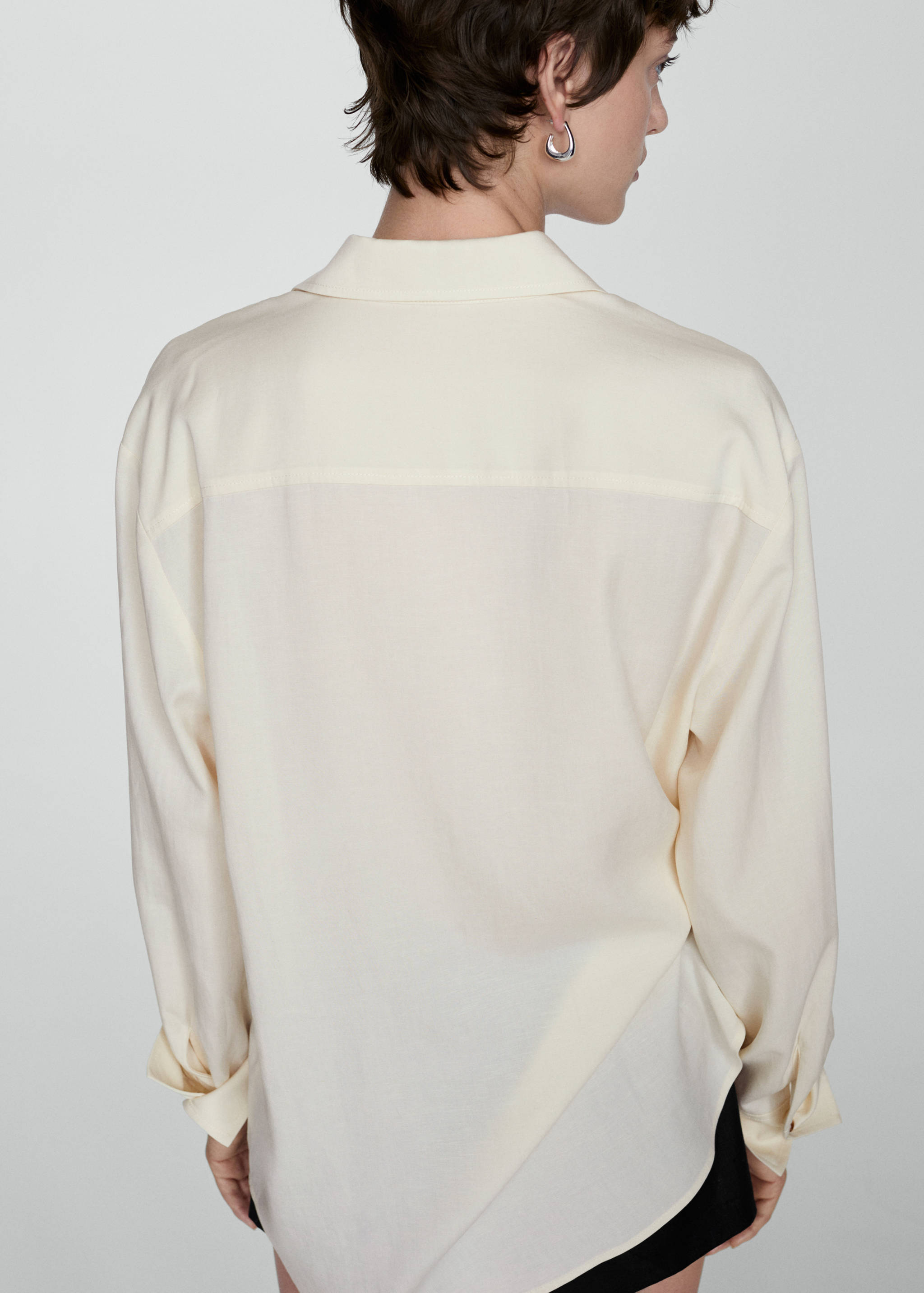 Oversized lyocell blouse - Achterkant van het artikel