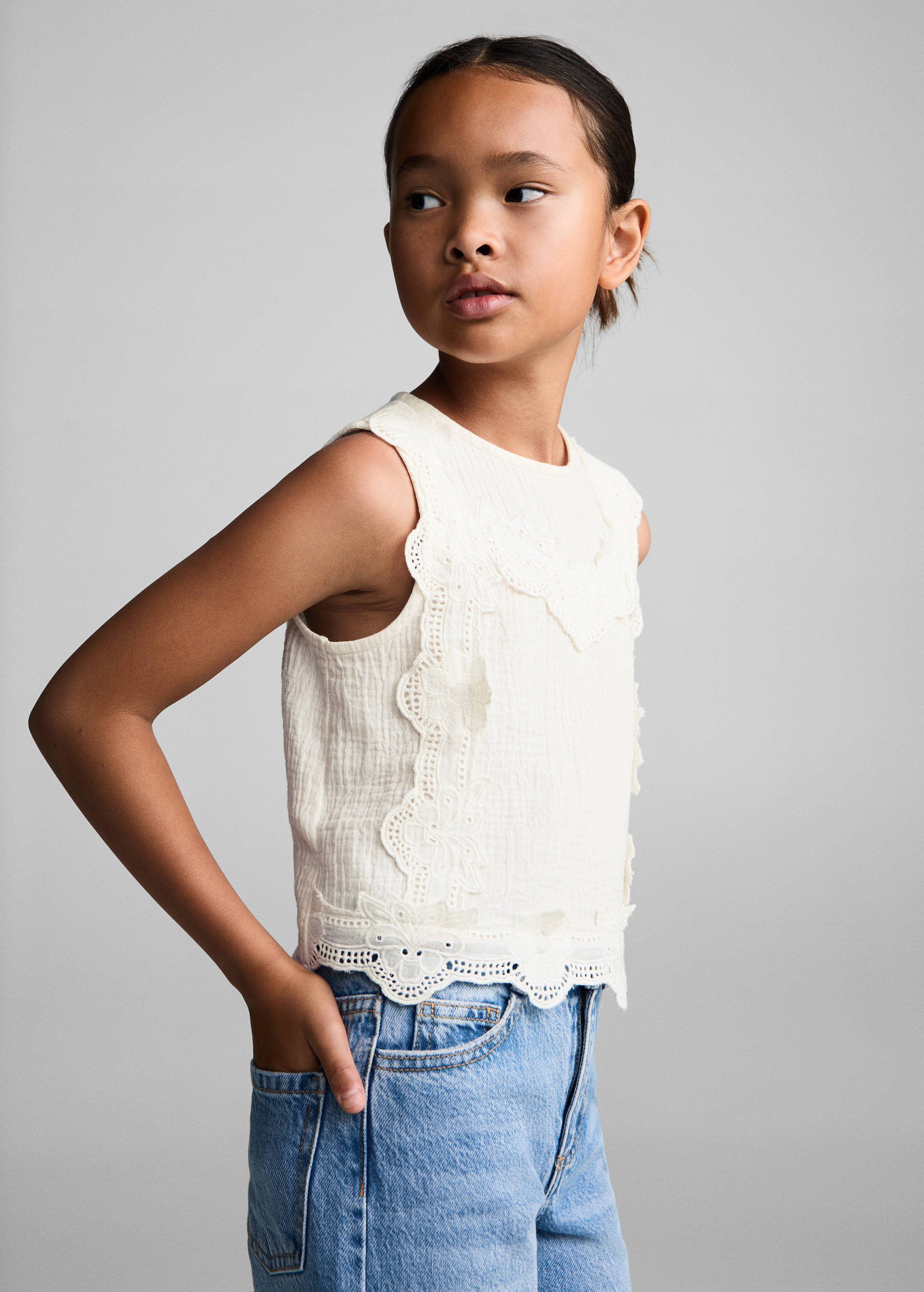 Bestickte Baumwollbluse - Mittlere Ansicht
