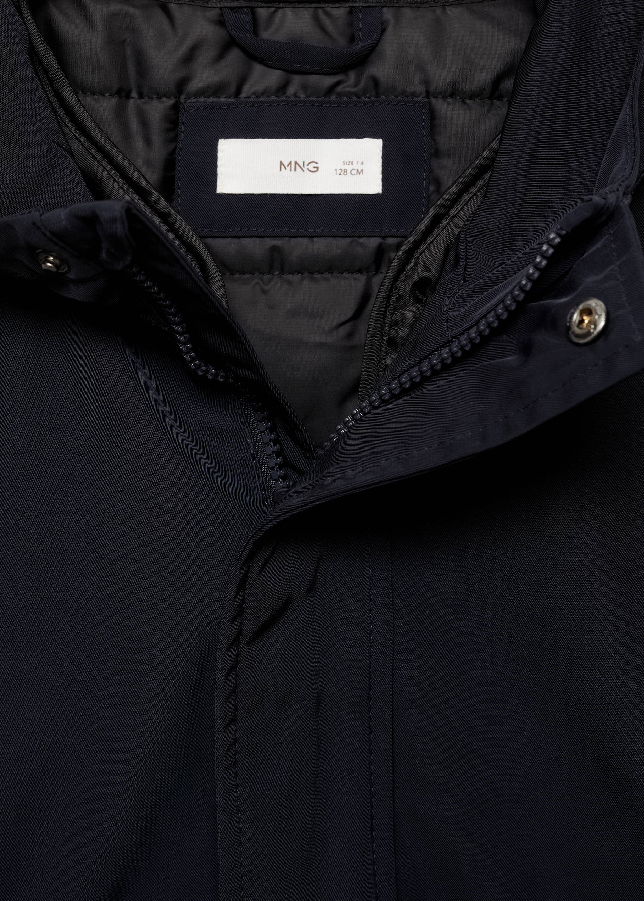 Anorak impermeable capucha - Detalle del artículo 8