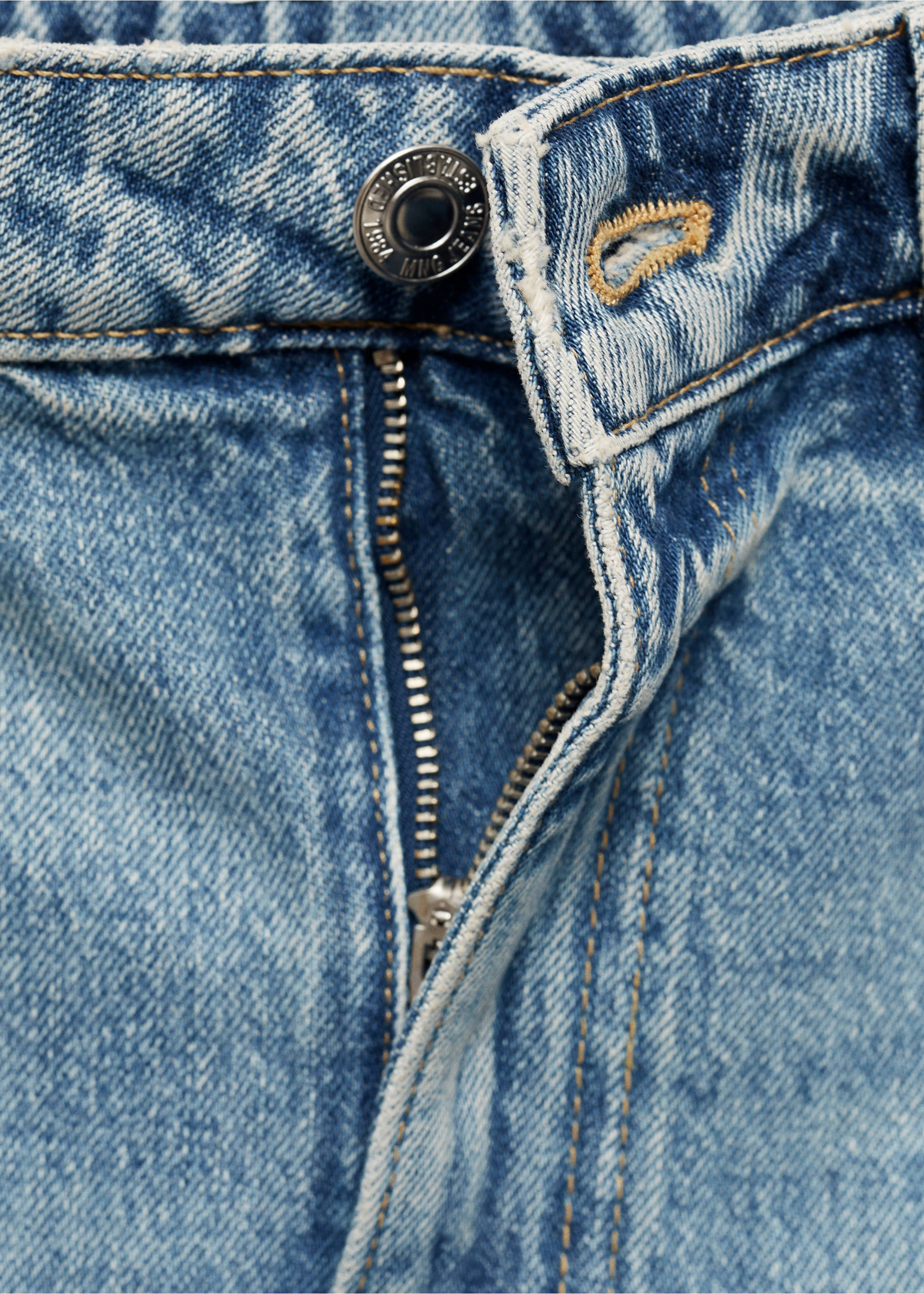 Slit denim skirt - Details of the article 0, Medium Blue. Ref: 77054017-00.