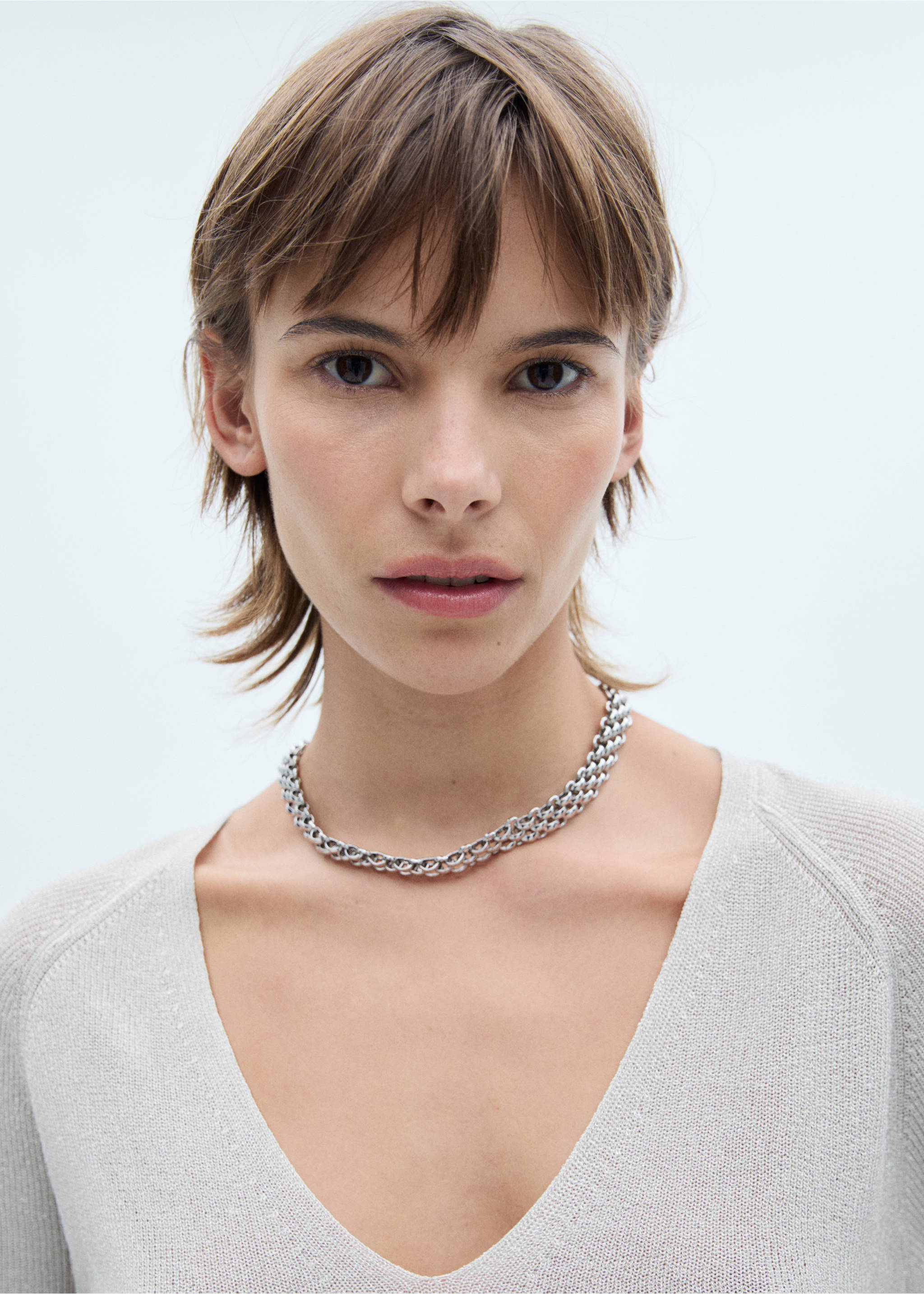 Pull-over Lurex col V - Détail de l'article 1, Argent. Ref: 77054026-00.