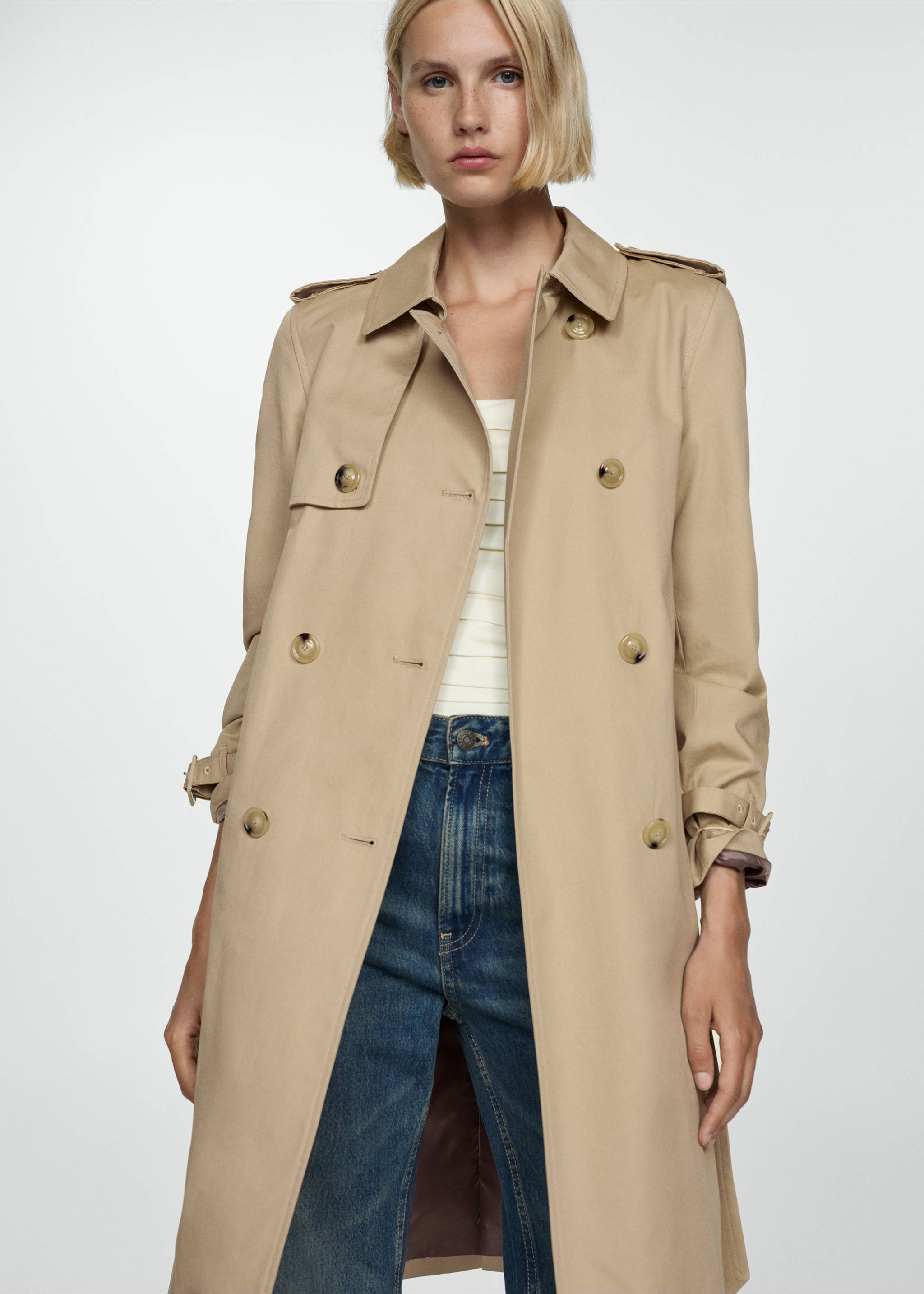 Klassieke trenchcoat met ceintuur - Middenvlak, Open beige. Ref: 77054028-00.