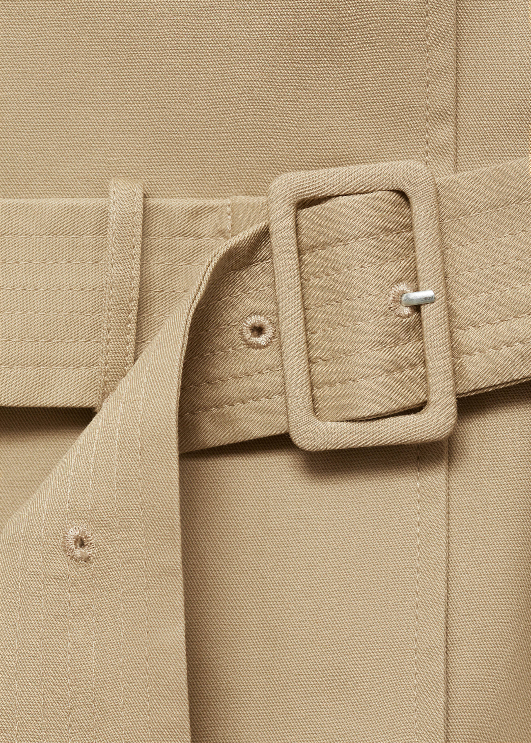 Klassischer Trenchcoat mit Gürtel - Detail des Artikels 0