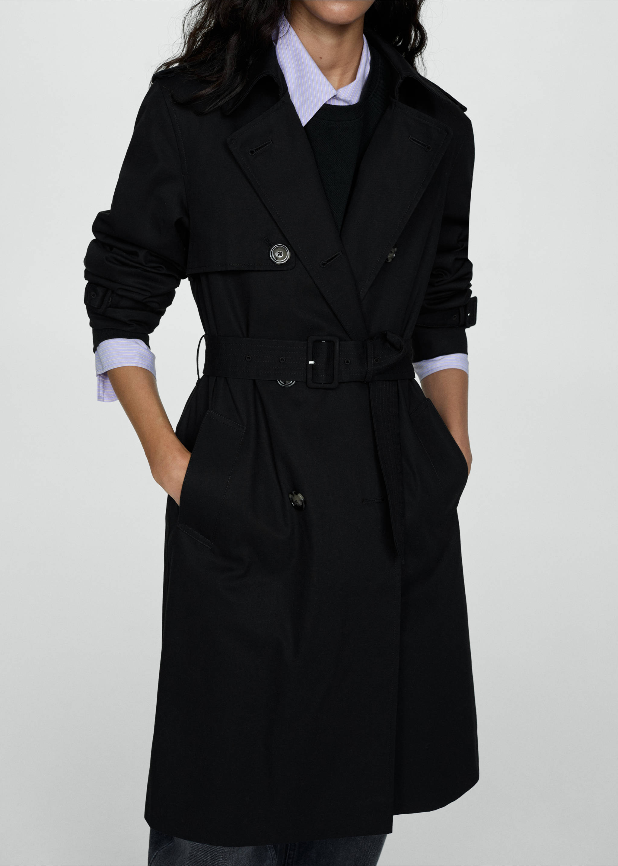 Klassischer Trenchcoat mit Gürtel - Mittlere Ansicht, Schwarz. Ref: 77054028-00.