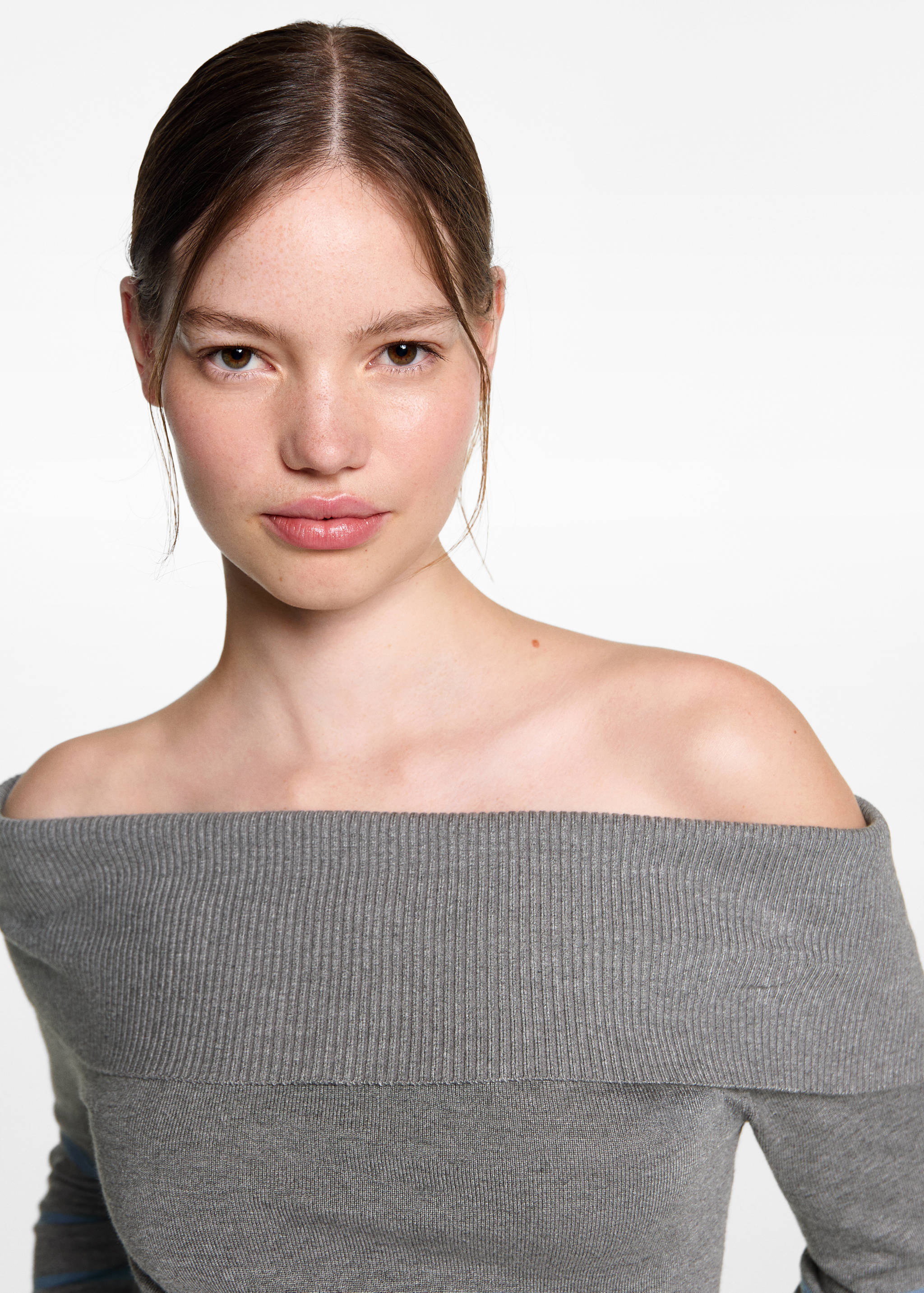 Randig tröja bara axlar - Detaljer om artikeln 1