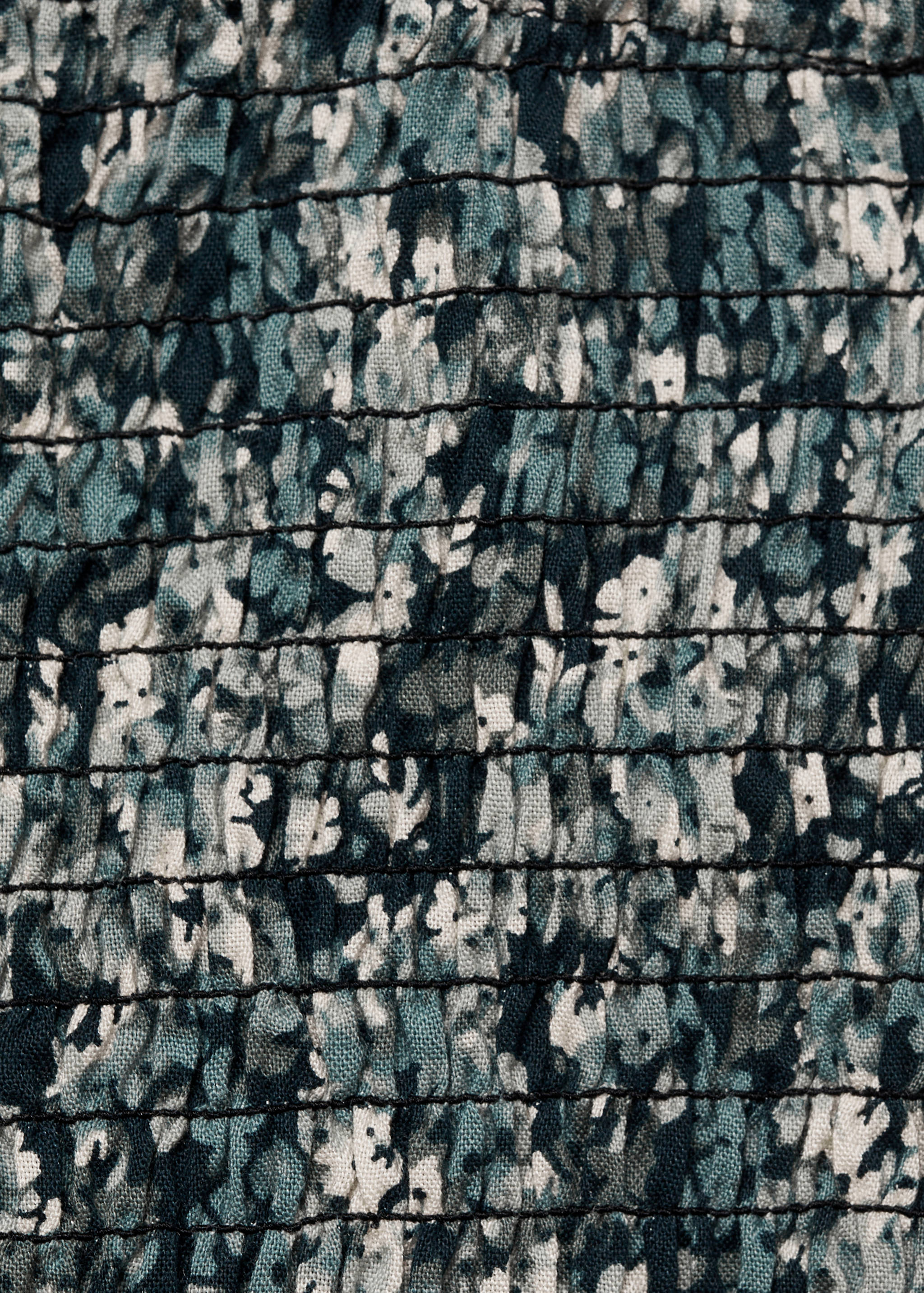 Asymmetrical printed blouse - Details of the article 8