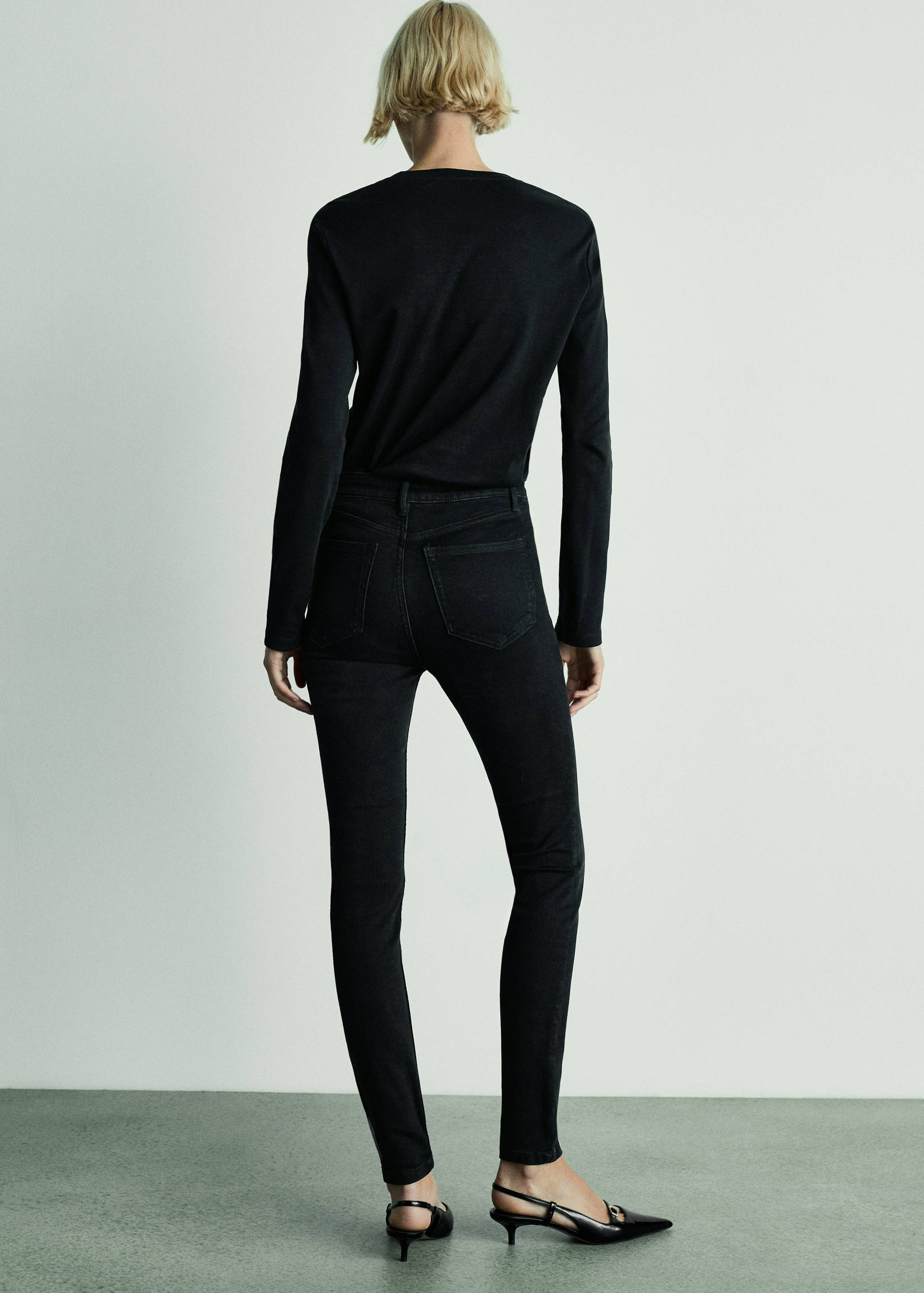 Blugi skinny talie înaltă - Spatele articolului