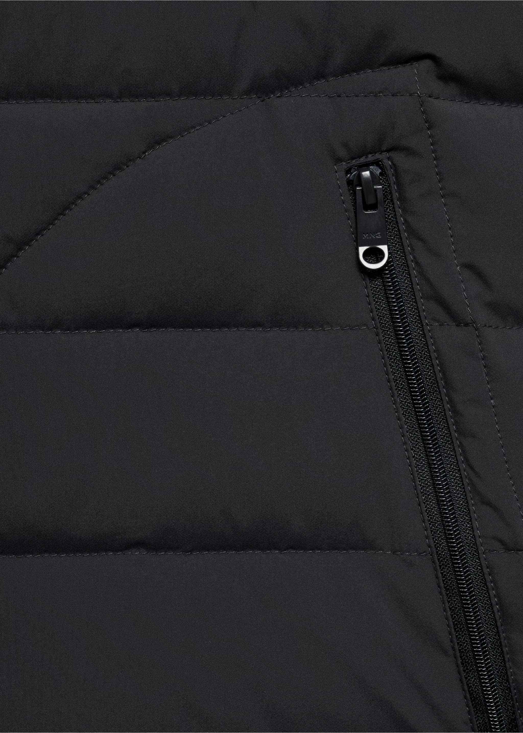 Quilted gilet with feather filling - Details of the article 8, Charcoal. Ref: 77054432-00.