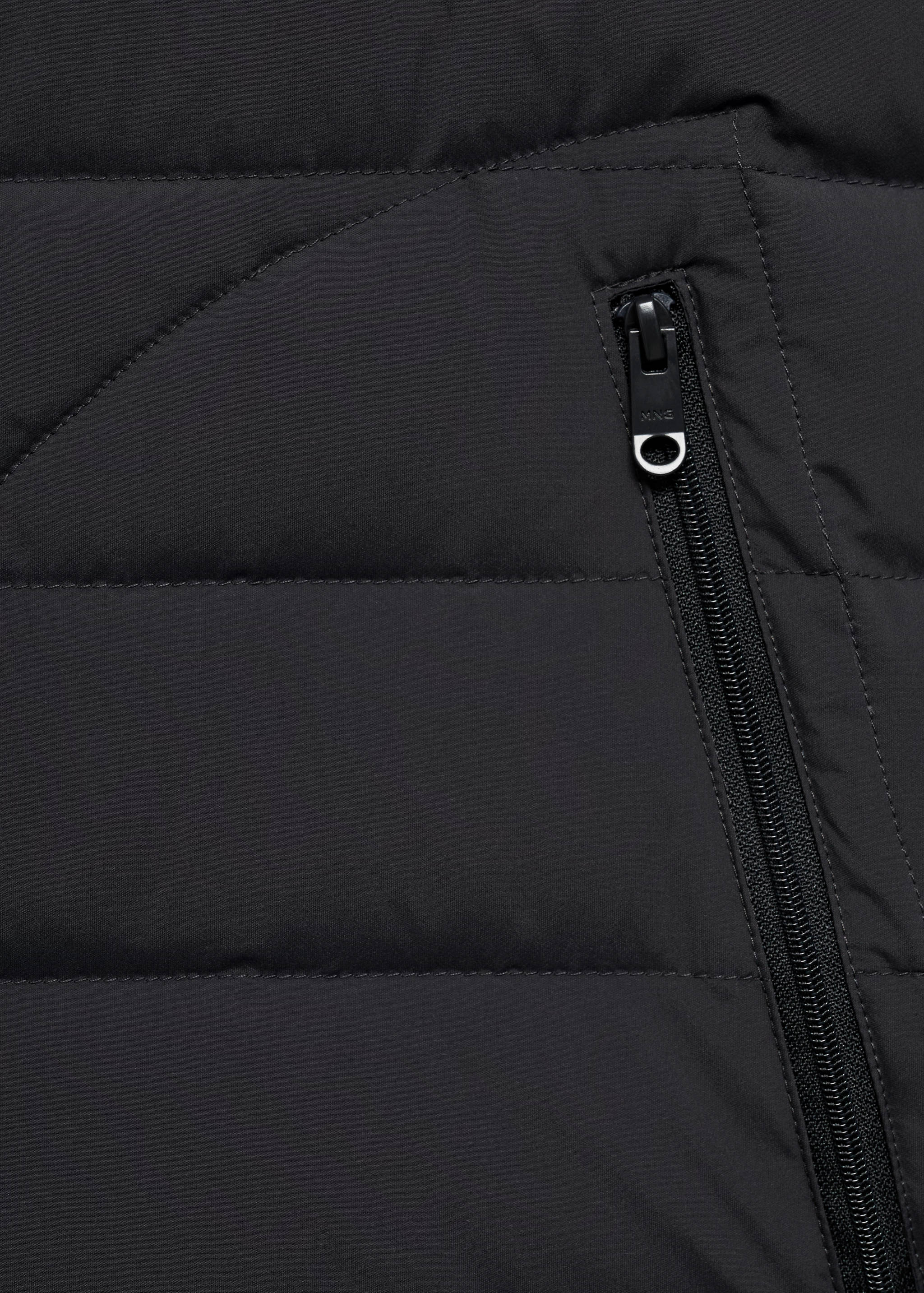 Täckväst fjäderstoppning - Detaljer om artikeln 8