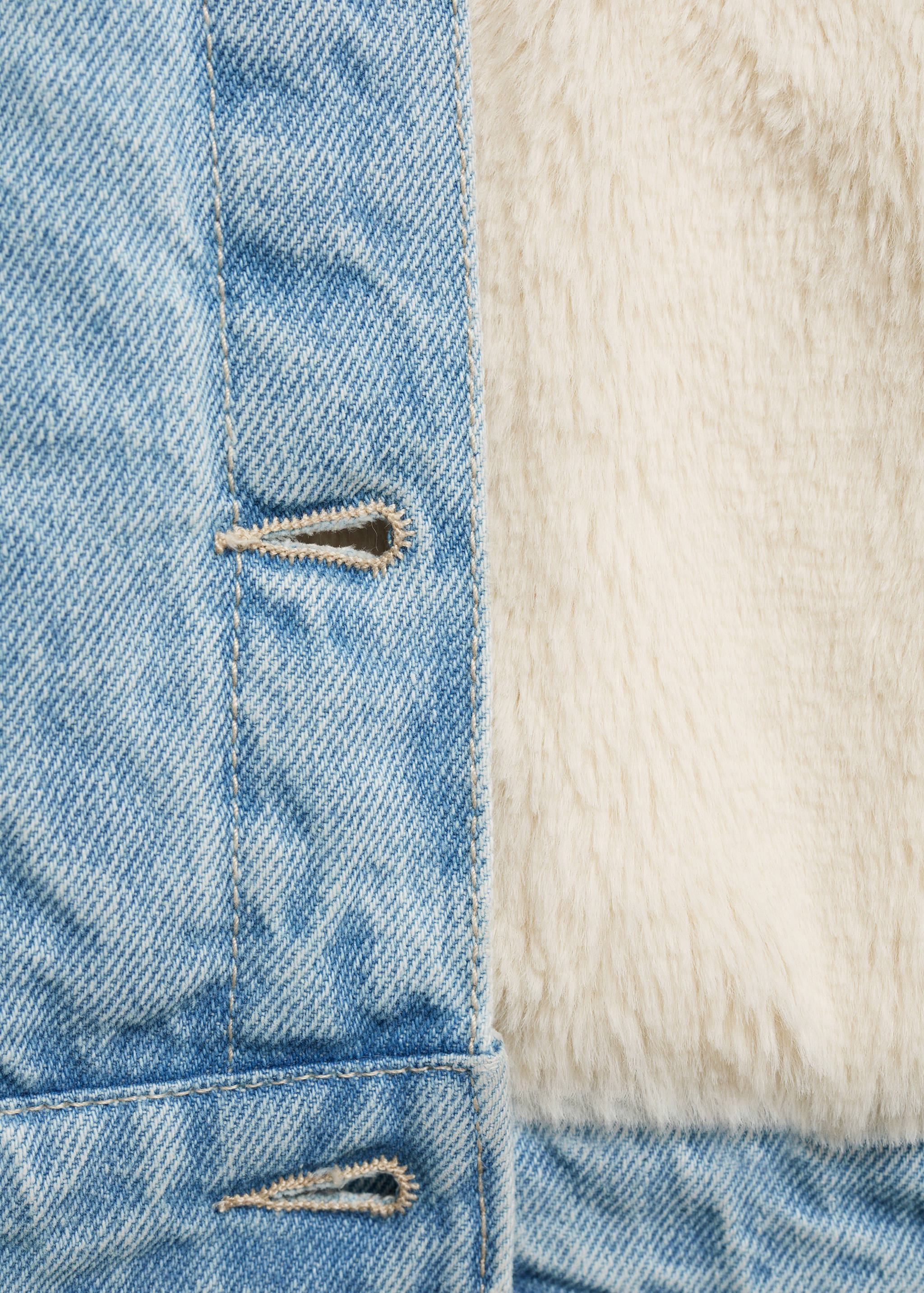 Jacke mit Teddyfell-Innenfutter - Detail des Artikels 0
