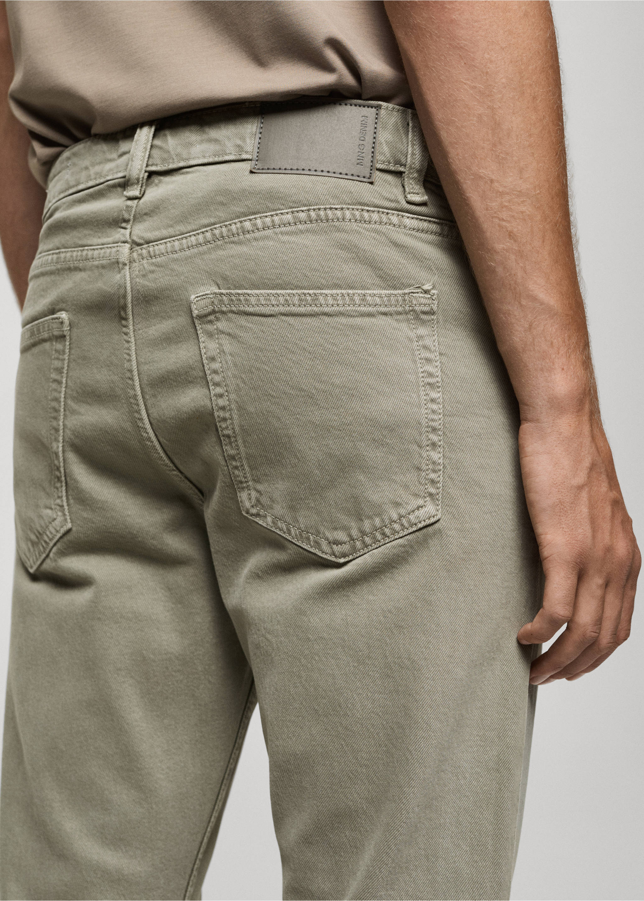 Ben tapered cropped jeans - Details of the article 6, Pastel Green. Ref: 77054439-00.