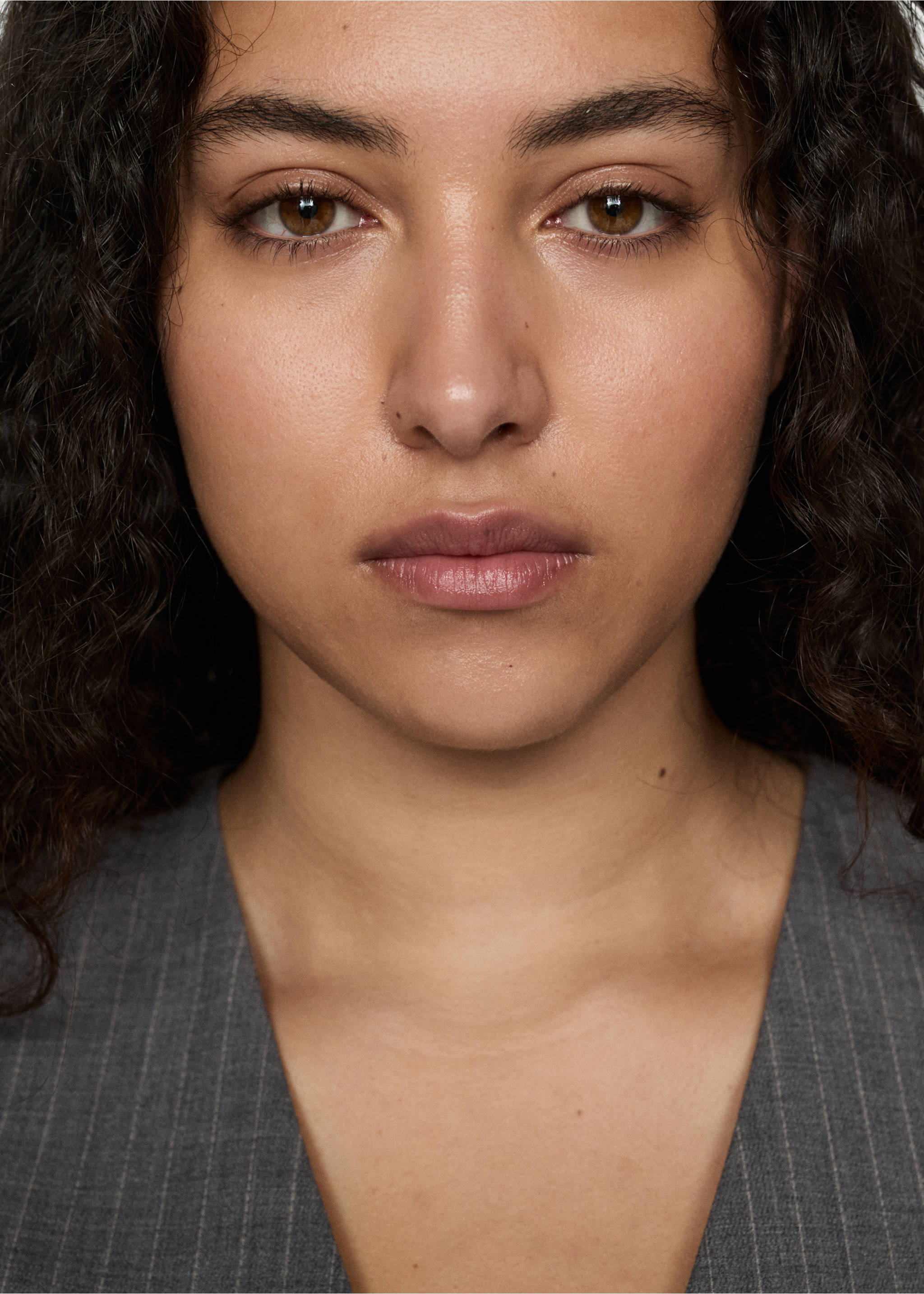 Pinstriped suit vest - Details of the article 4, Grey. Ref: 77054766-00.