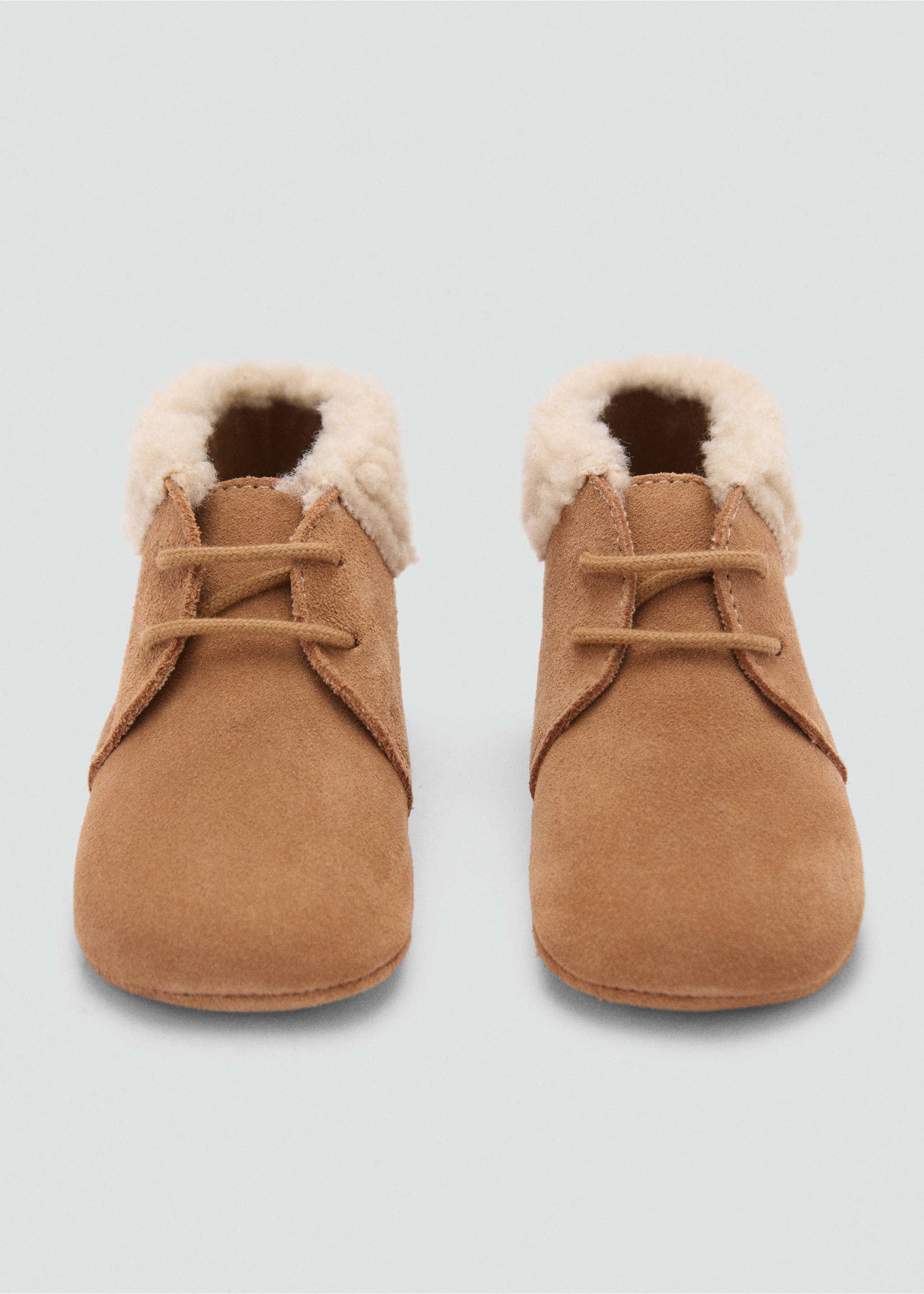 Fur leather boots - Details of the article 2, Sand. Ref: 77054795-00.