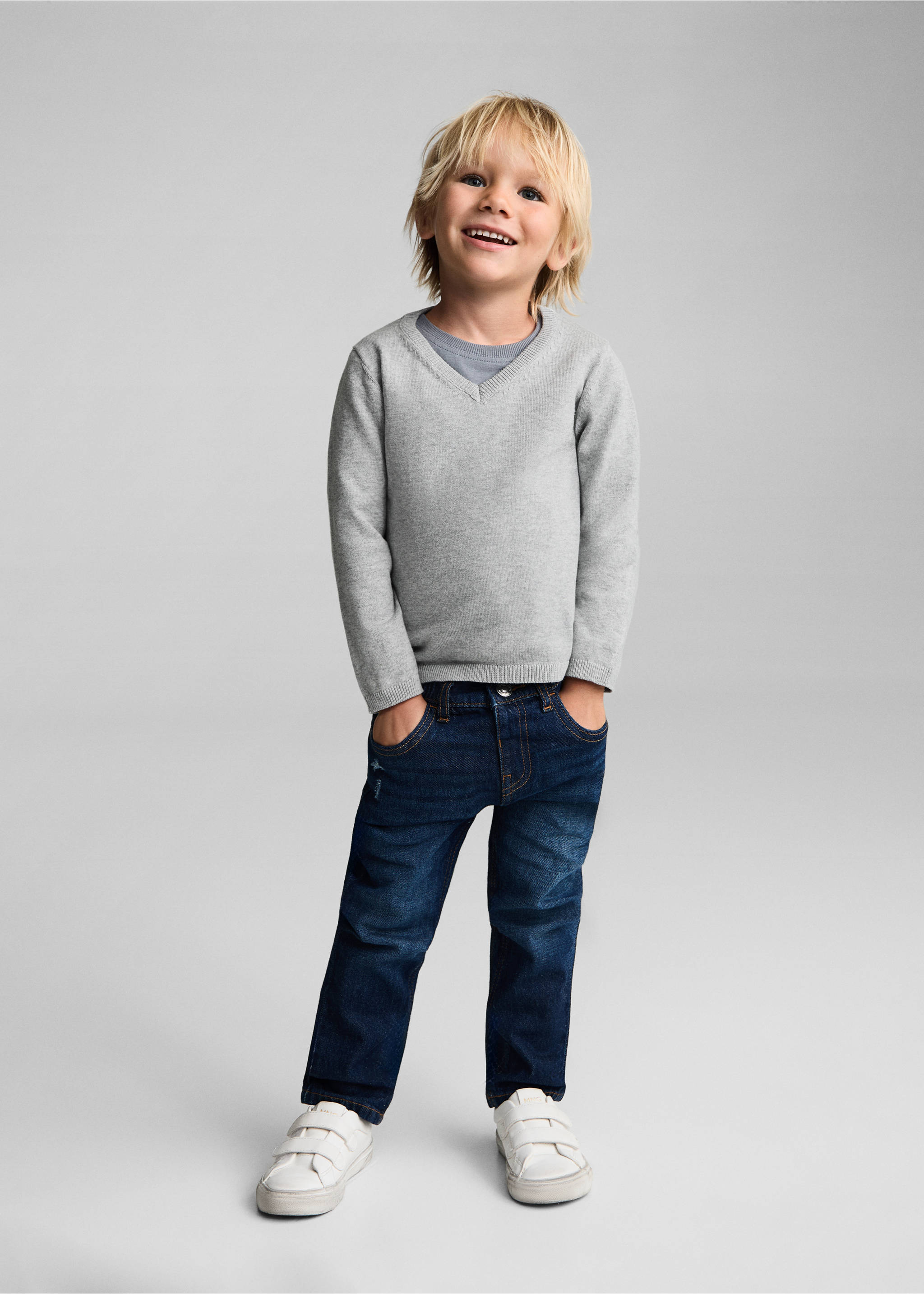 V-neck sweater - General plane, Light Heather Grey. Ref: 77055630-00.