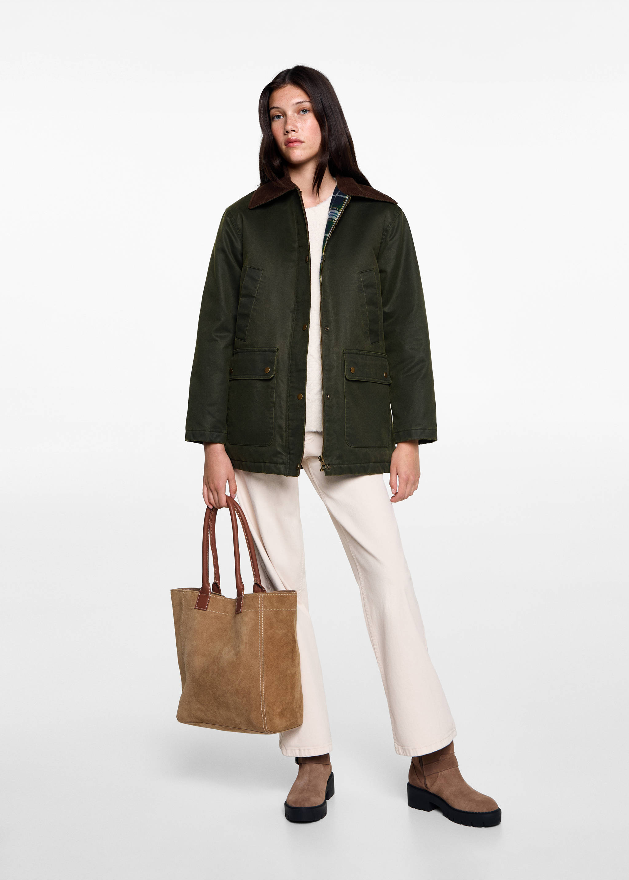 Long waxed-effect parka - General plane, Green. Ref: 77055631-00.