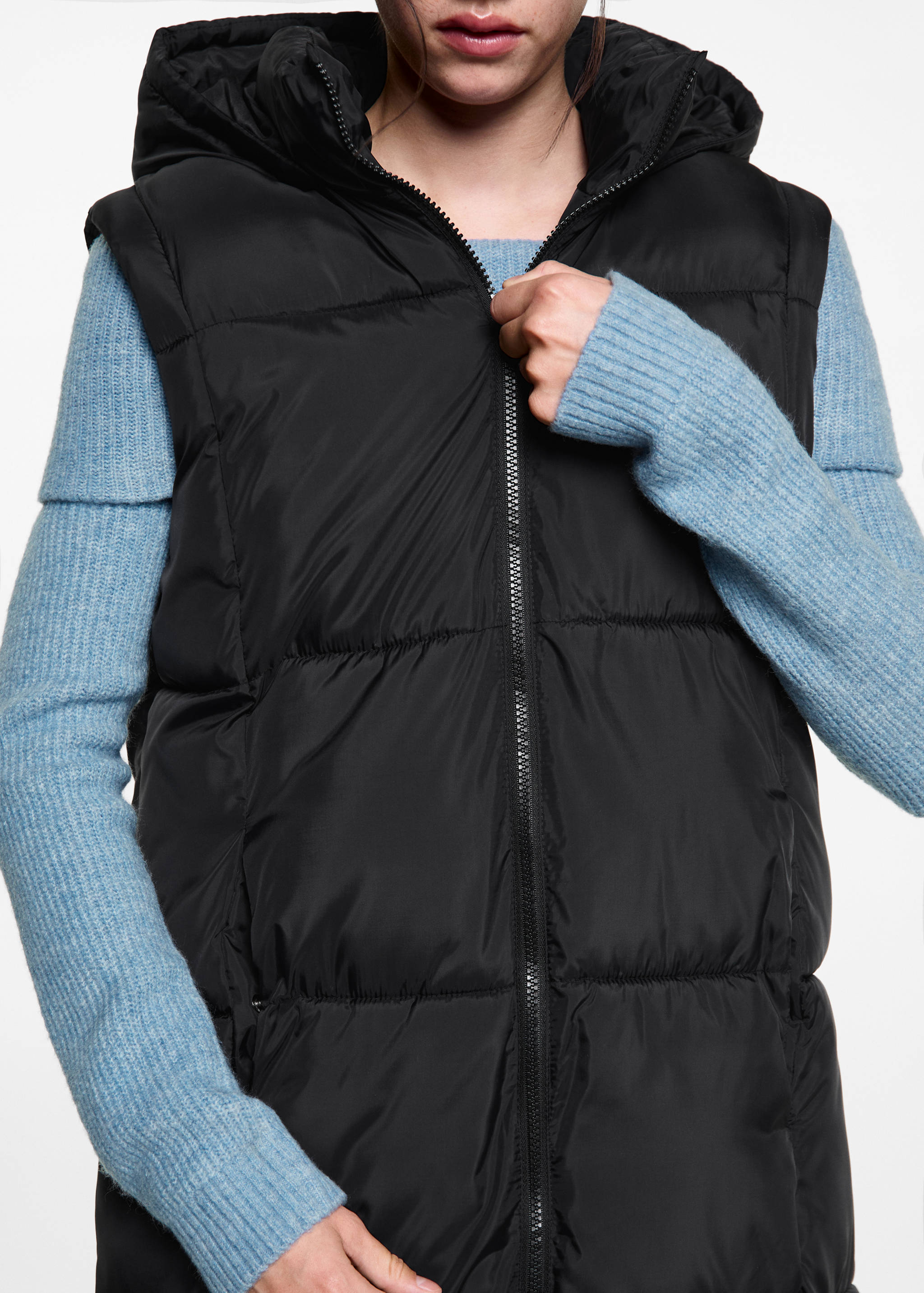 Chaleco acolchado capucha - Detalle del artículo 6