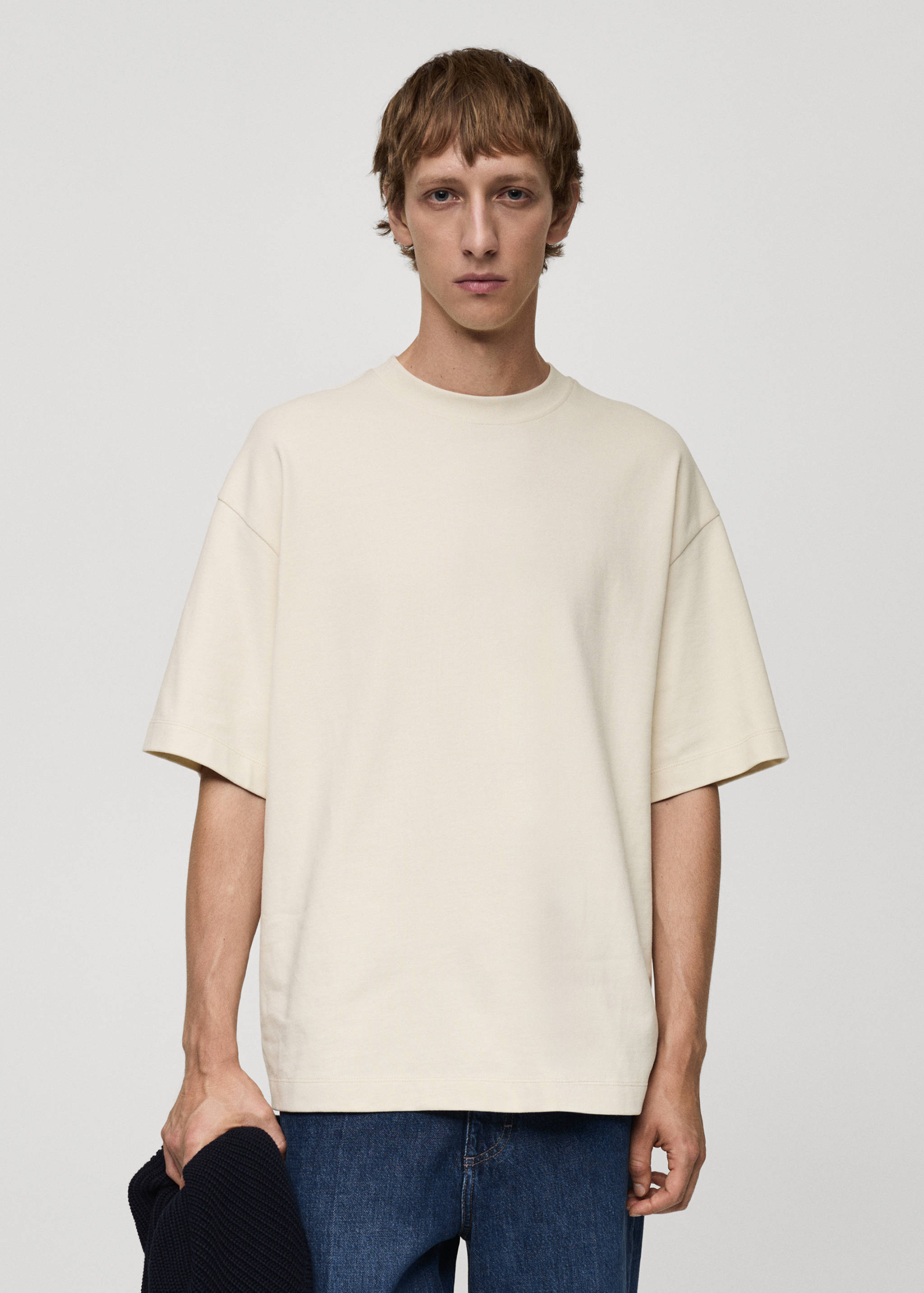 Camiseta 100% algodón oversize - Plano medio