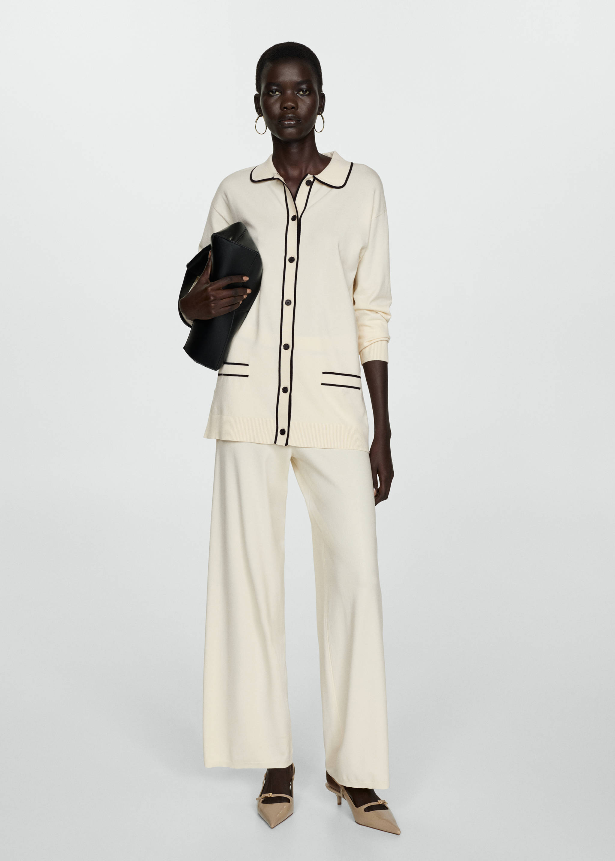 Straight knitted trousers - General plane