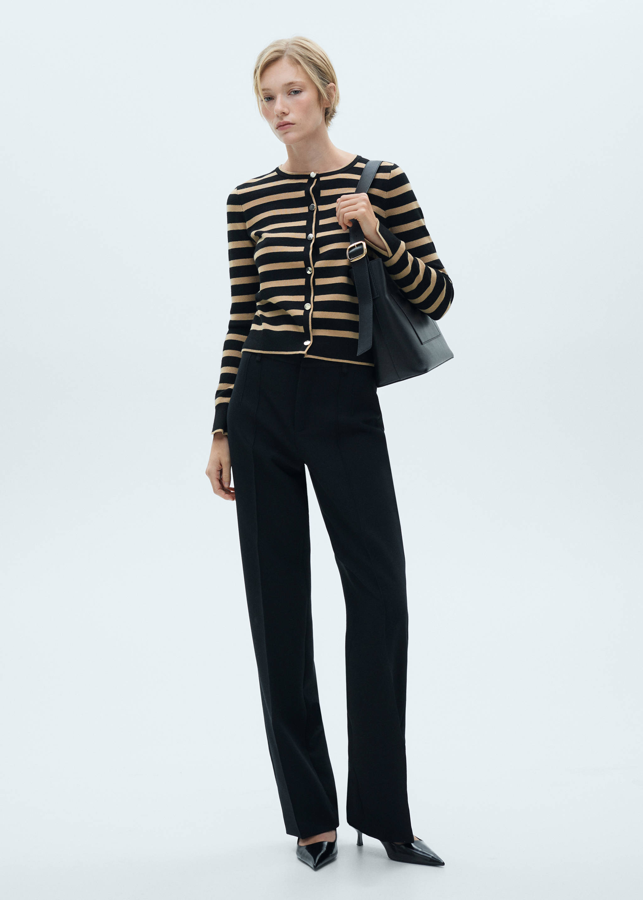 Button knit cardigan - General plane