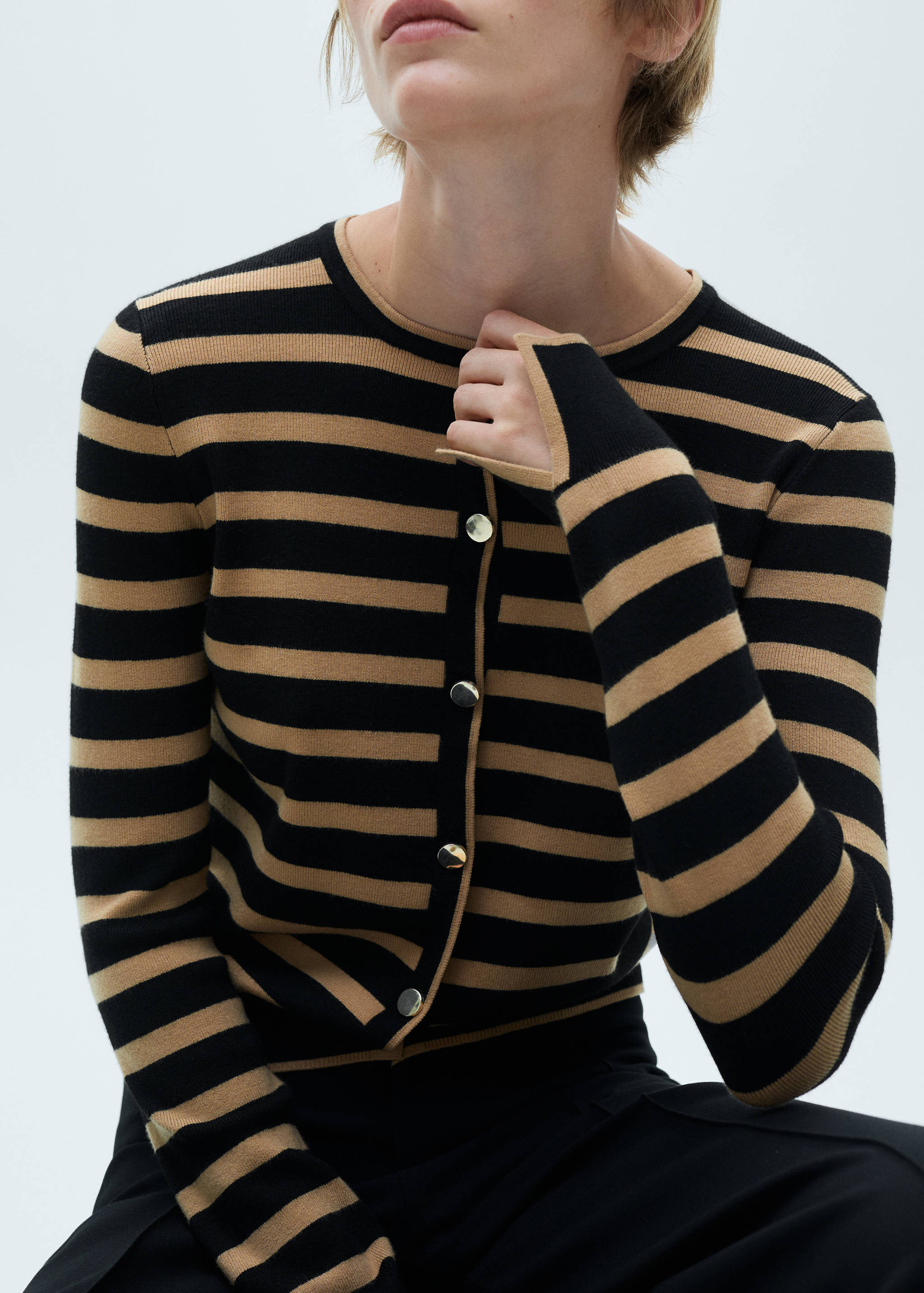 Button knit cardigan - Medium plane