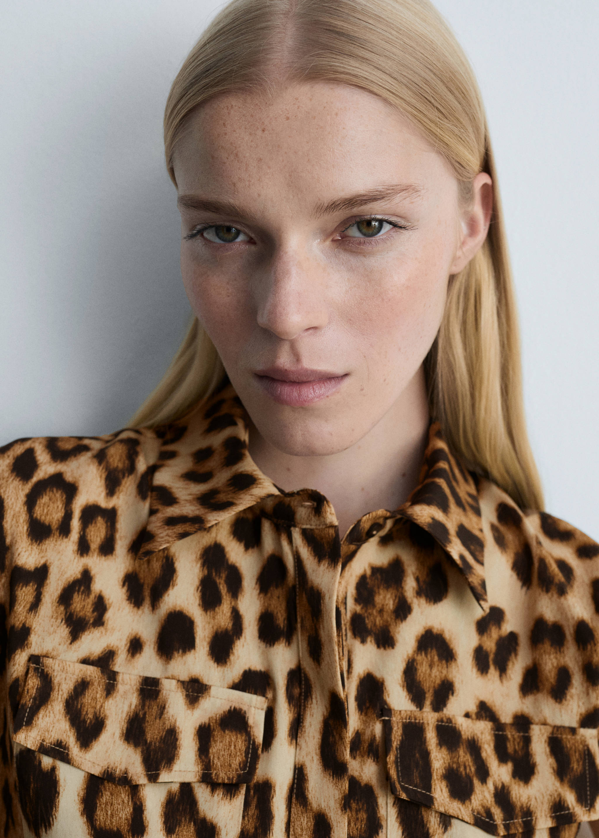 Leopard-print shirt dress - Details of the article 1