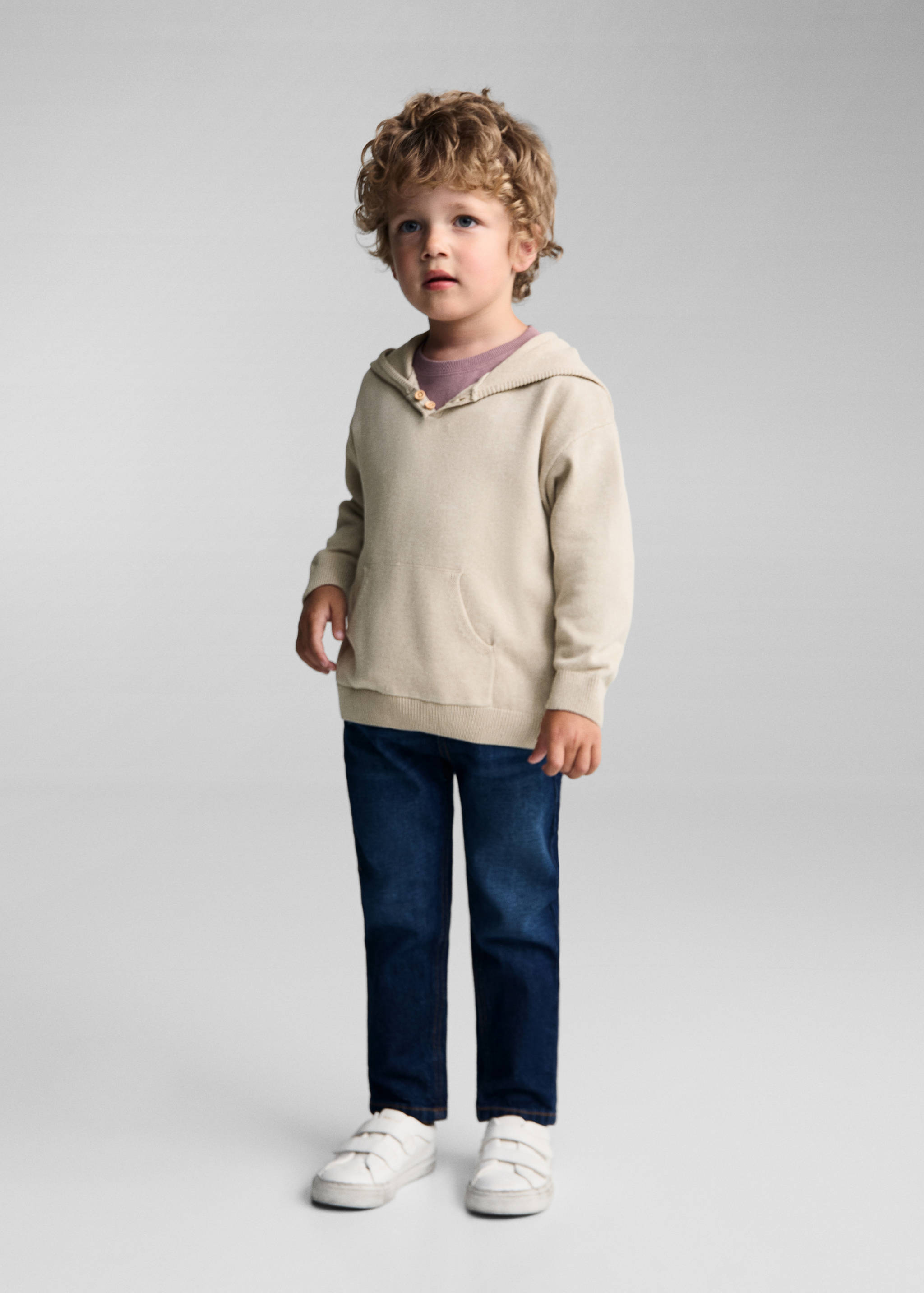 Hooded knit sweater - General plane