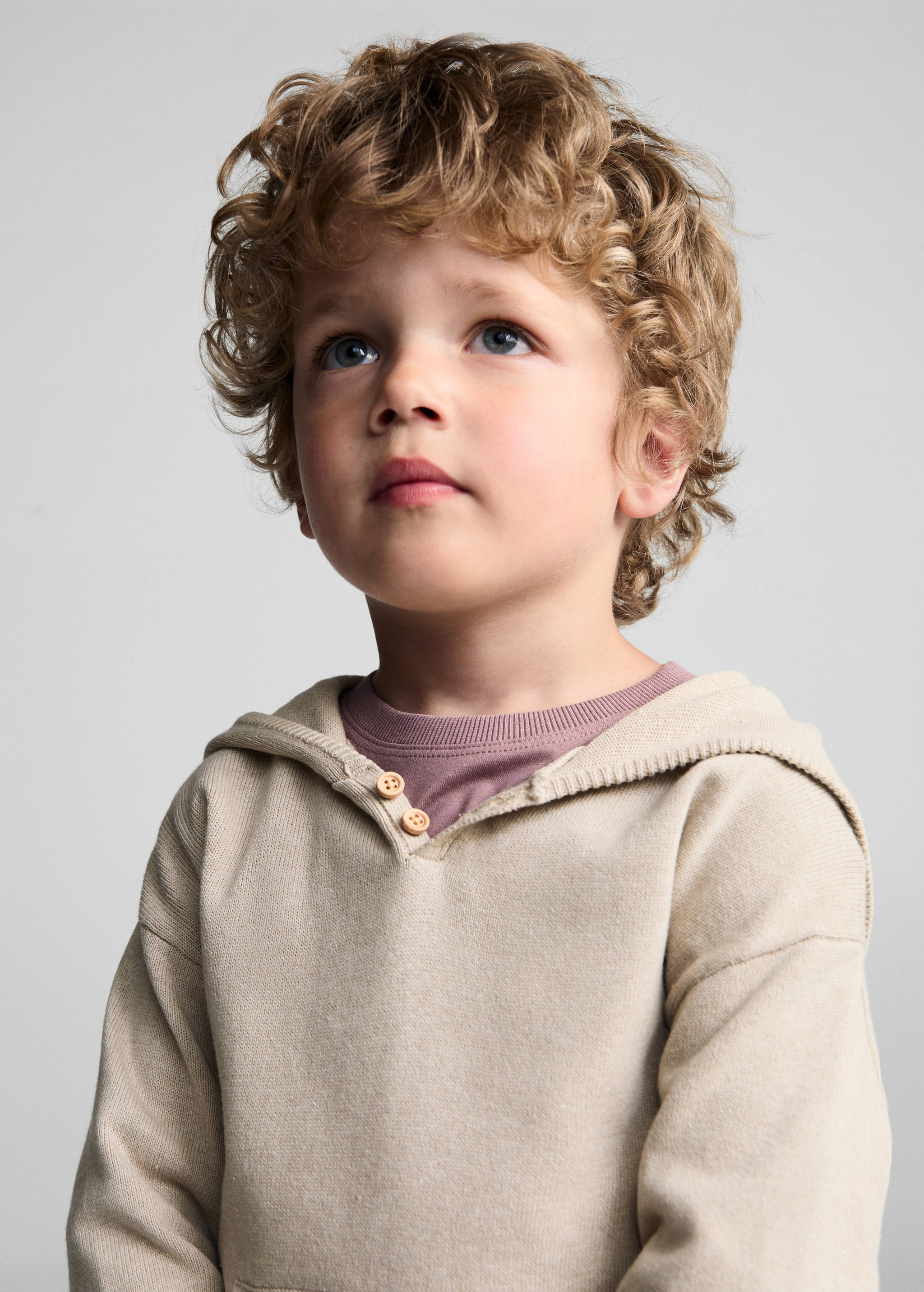 Hooded knit sweater - Details of the article 1