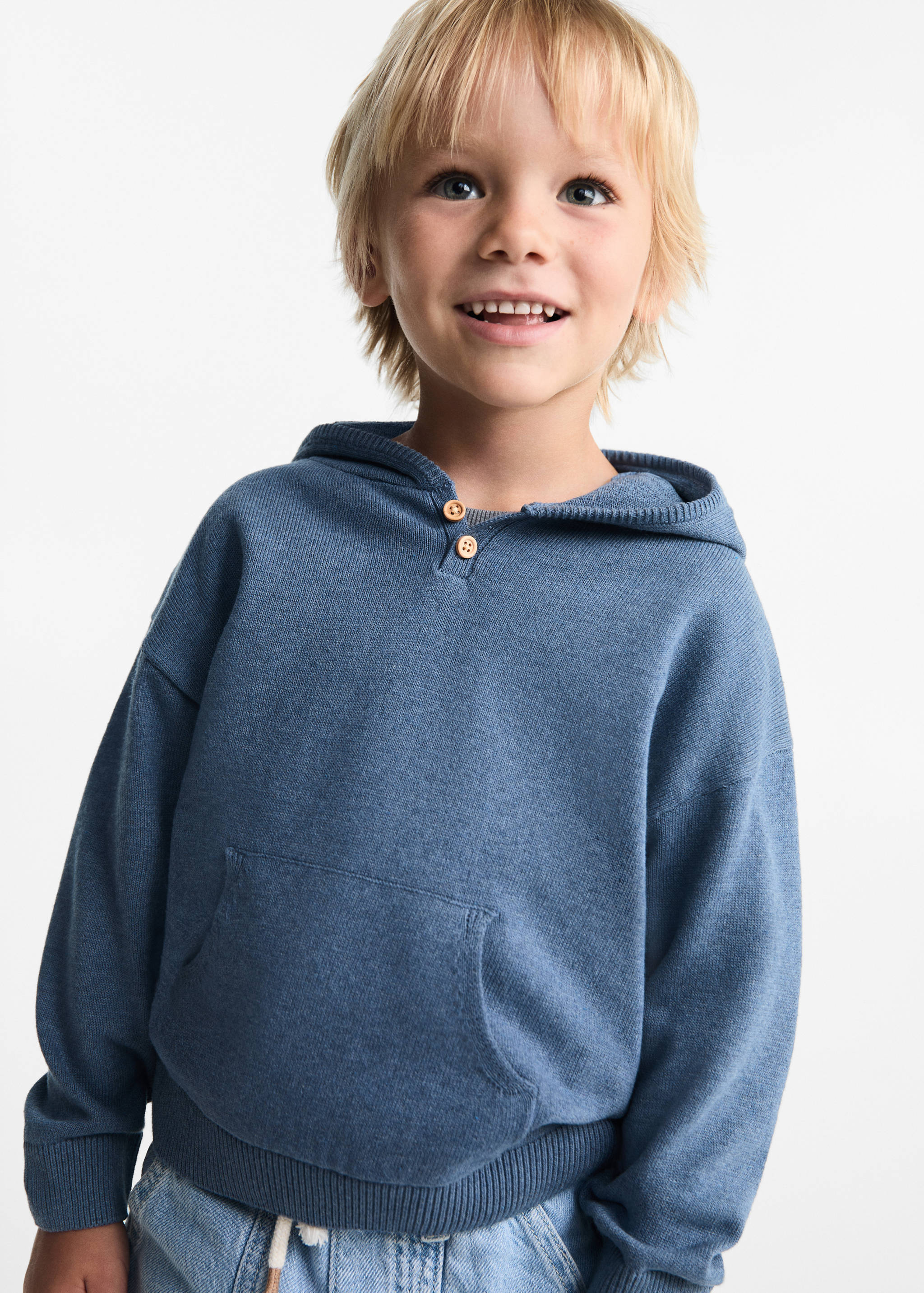 Hooded knit sweater - General plane