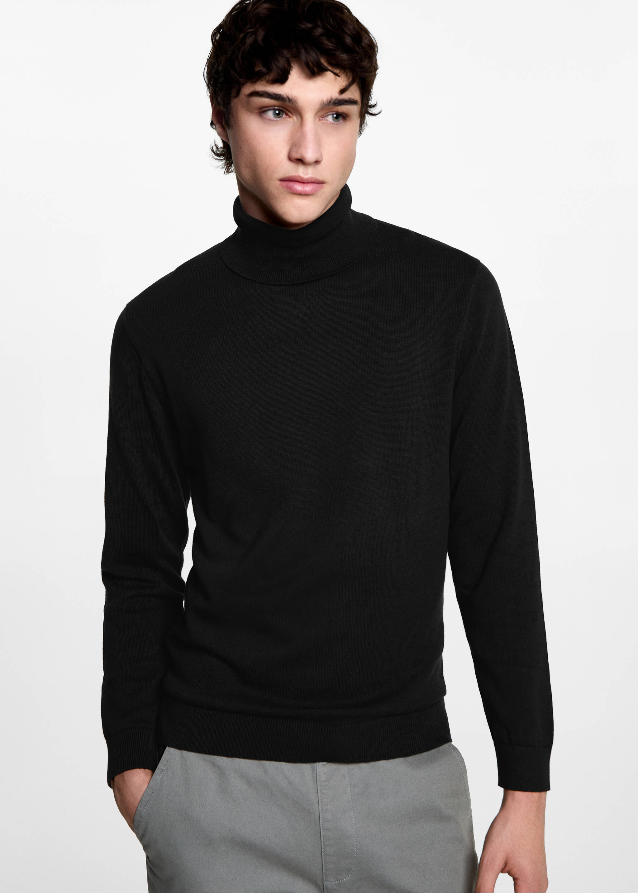 Turtleneck knit sweater - Medium plane, Black. Ref: 77055967-00.