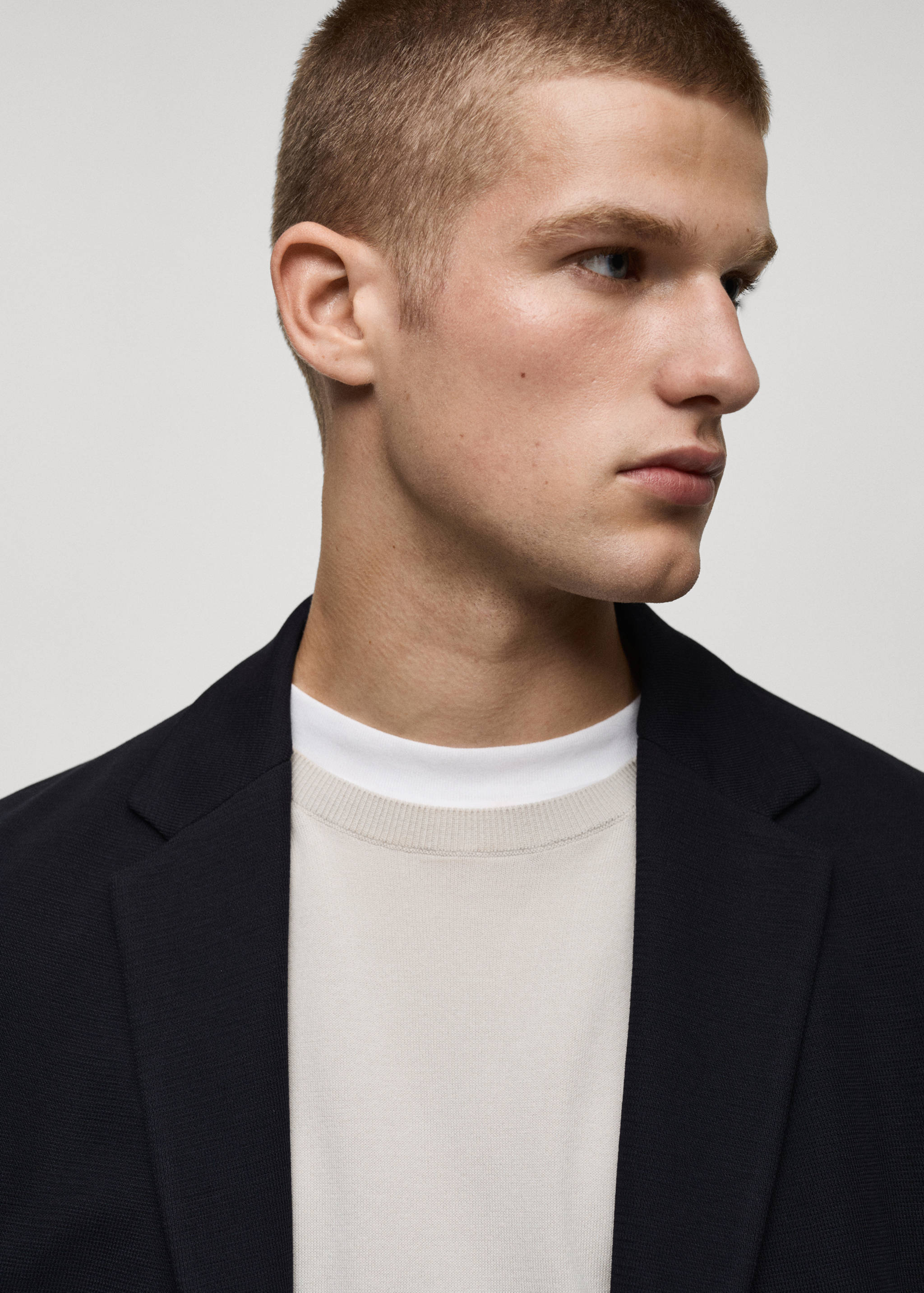 Slim-fit cotton micro-structured tailored jacket - Details of the article 1