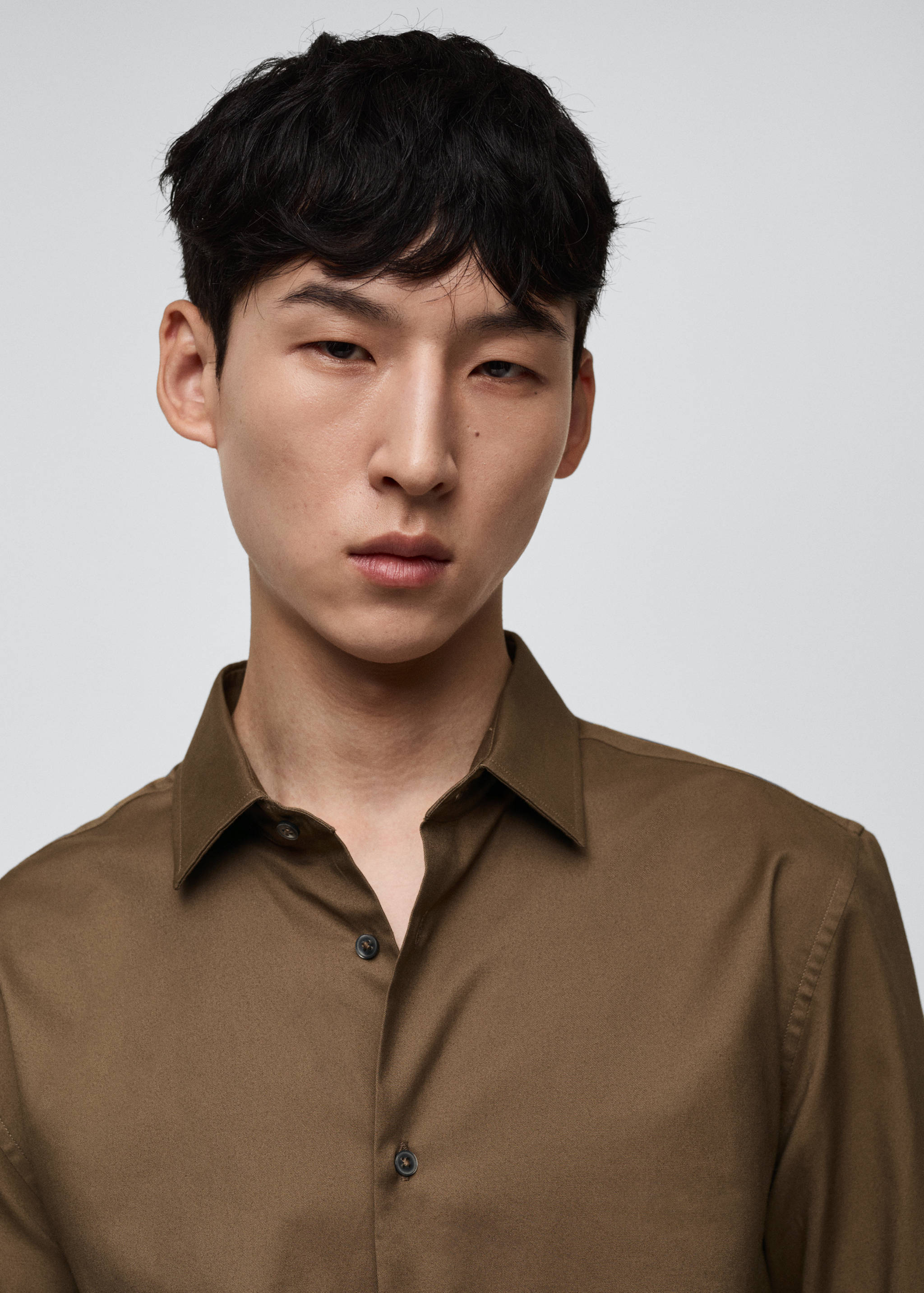 100% cotton twill regular-fit shirt - Details of the article 1