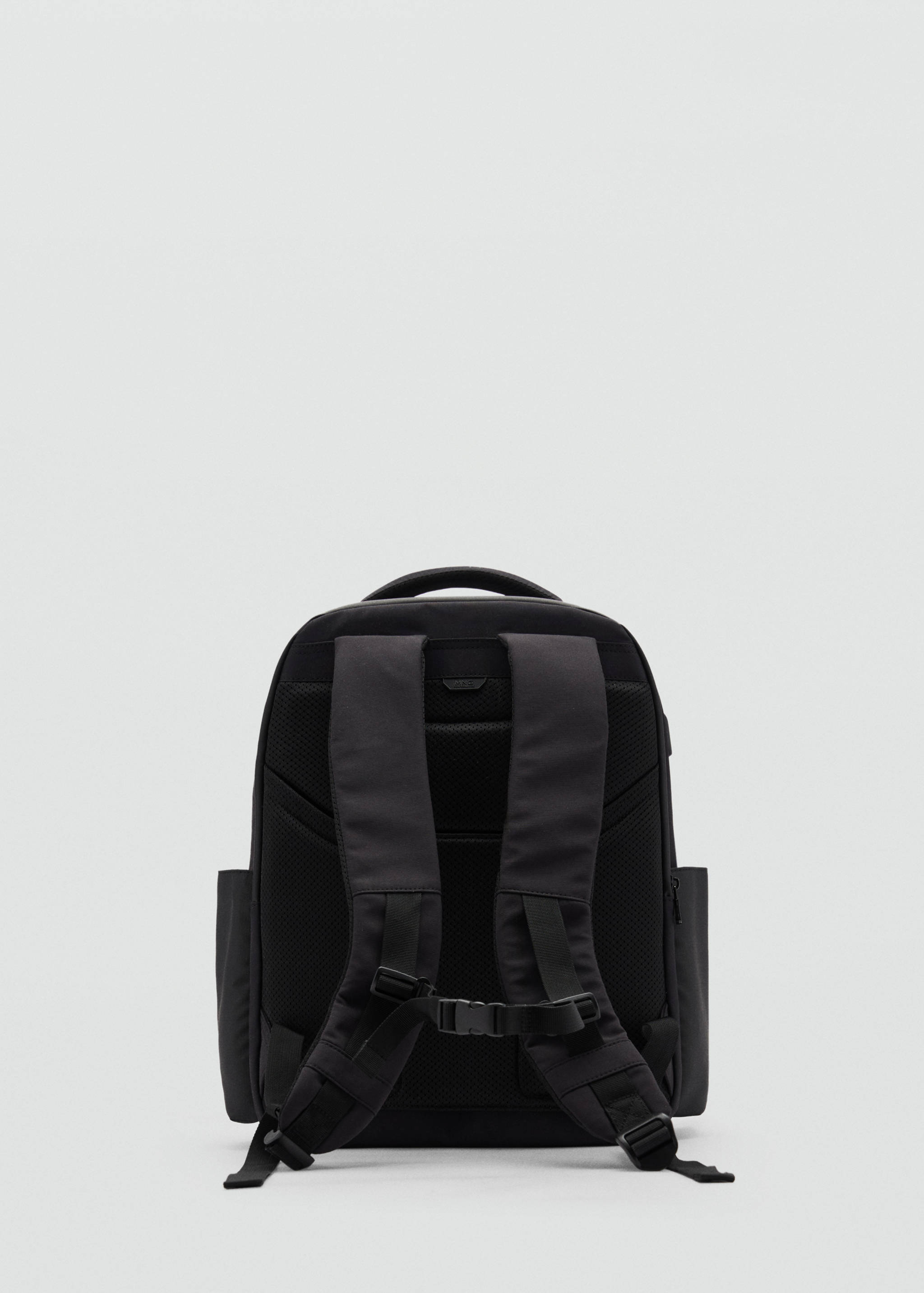 Wasserabweisender Rucksack mit USB-Anschluss - Detail des Artikels 4