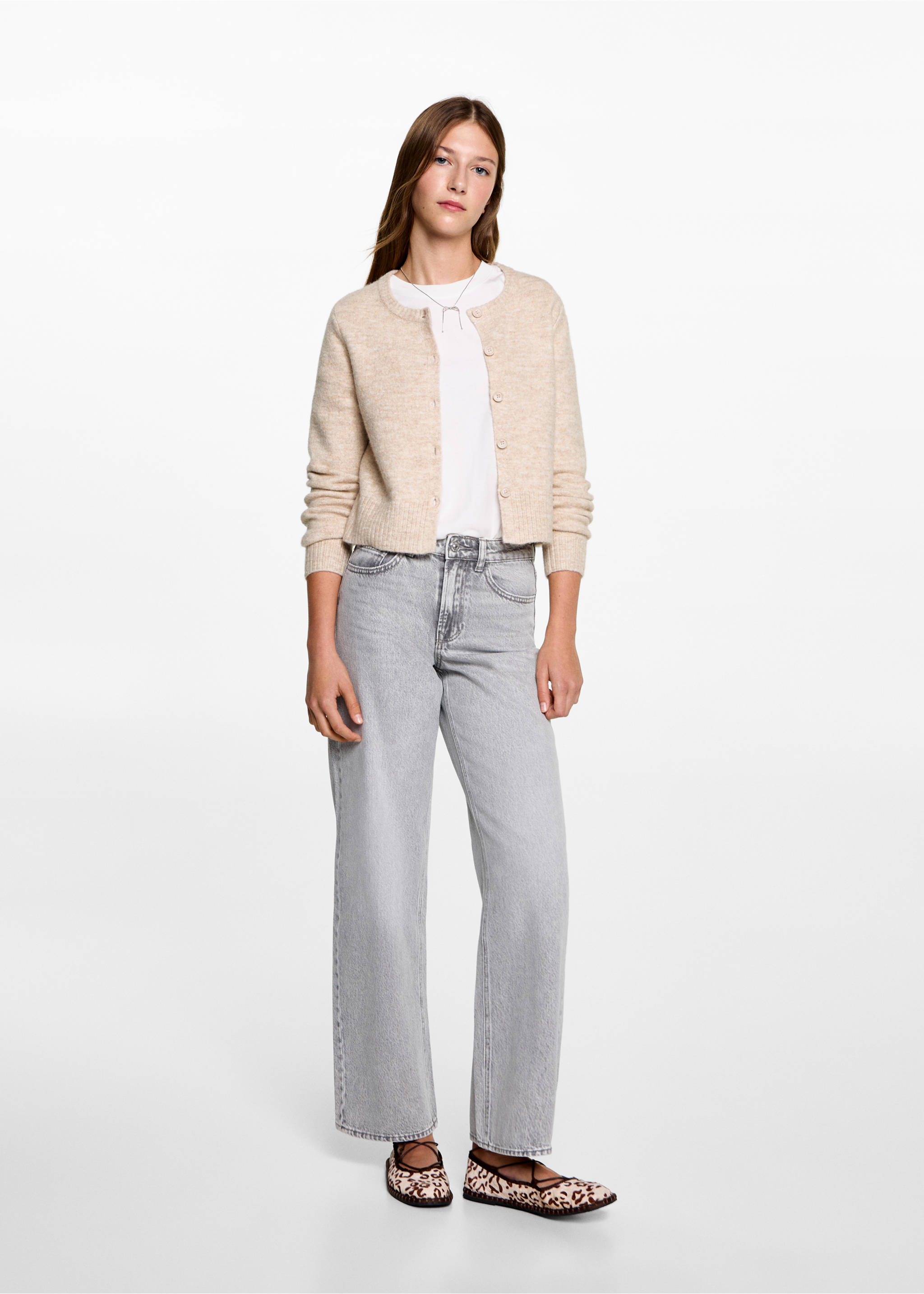 Càrdigan punt botons - Pla general, Sorra. Ref: 77055984-00.