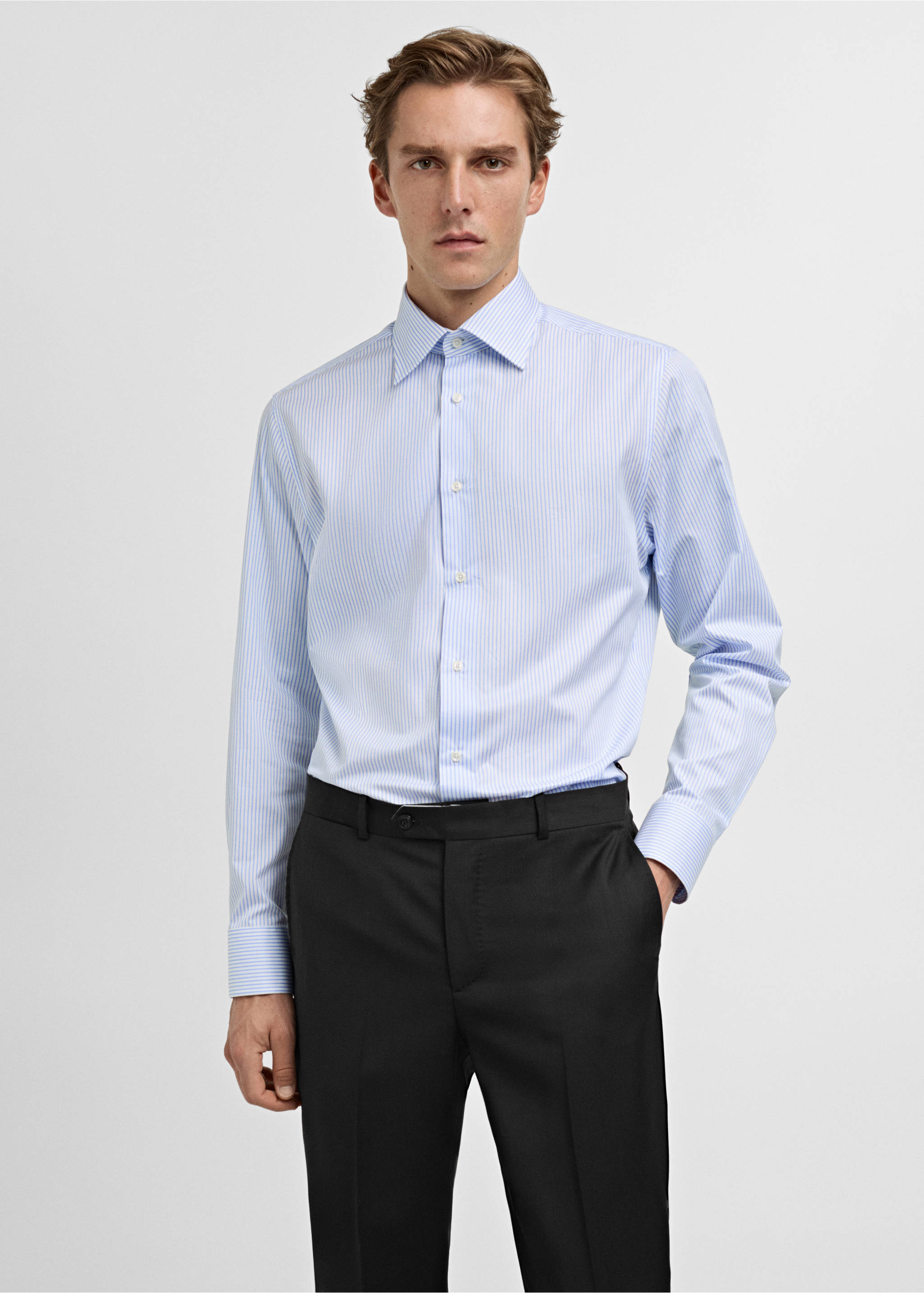Chemise 100 % coton rayures slim-fit - Plan moyen, Bleu. Ref: 77055986-00.