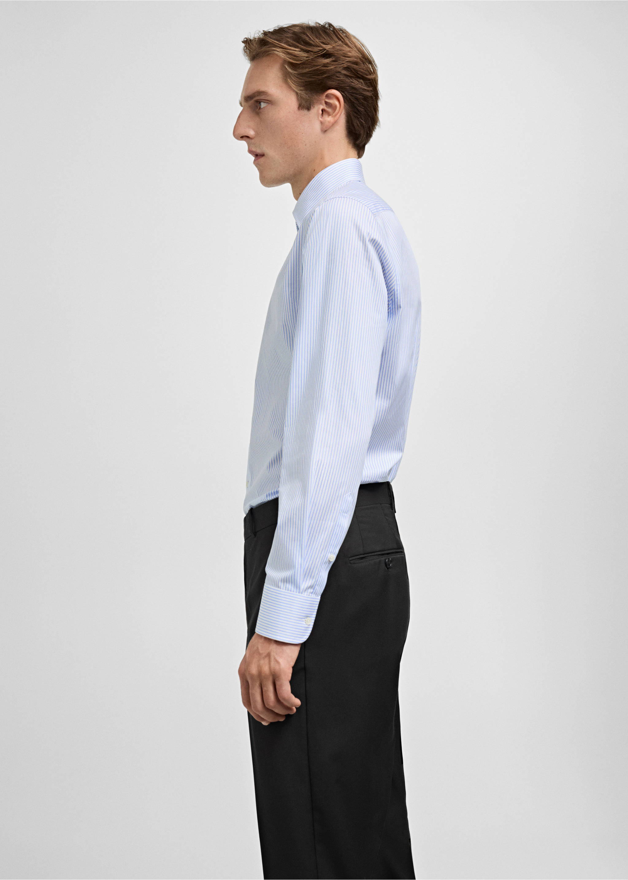 Chemise 100 % coton rayures slim-fit - Détail de l'article 2, Bleu. Ref: 77055986-00.