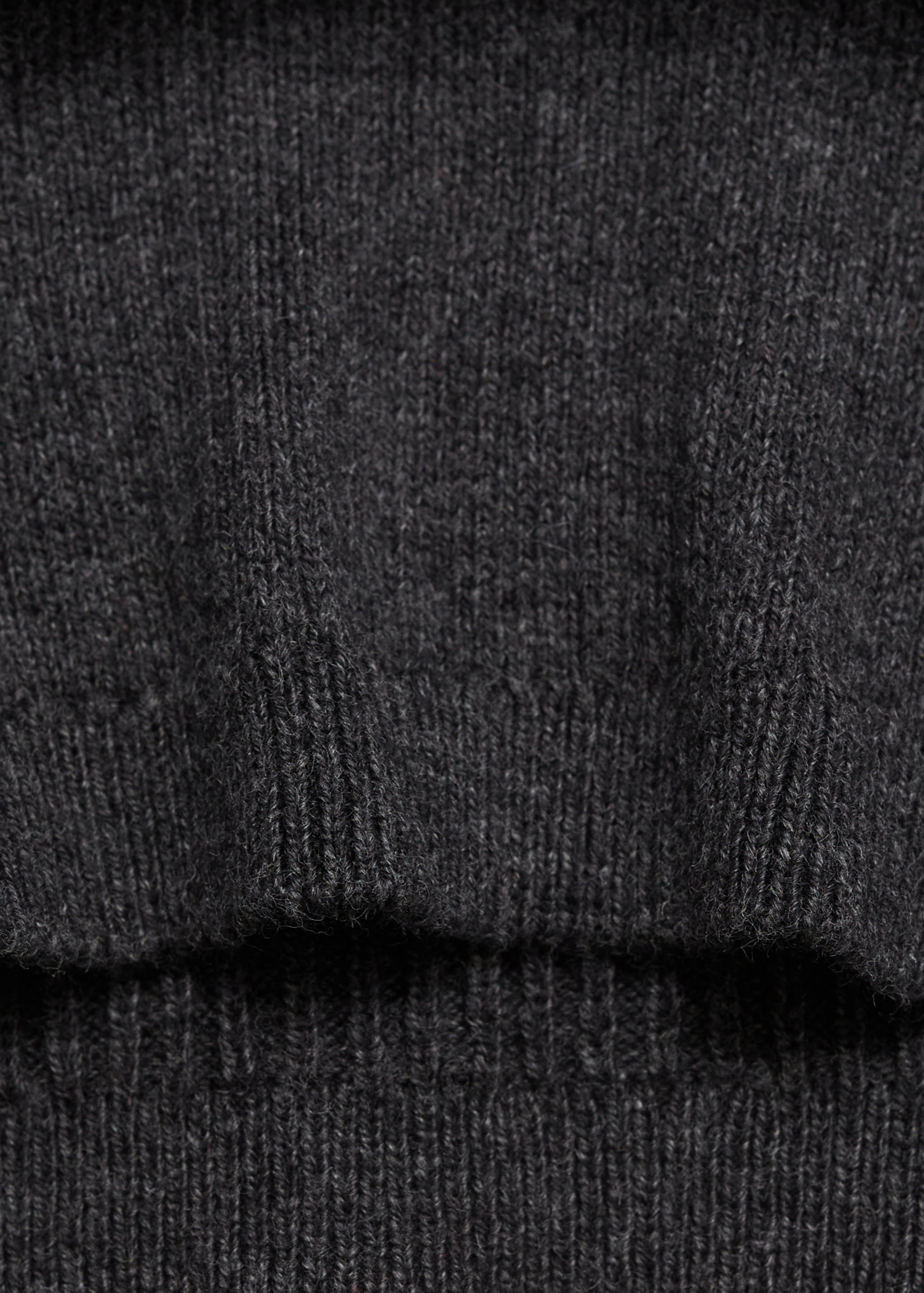 Ribbed knit sweater - Details of the article 0