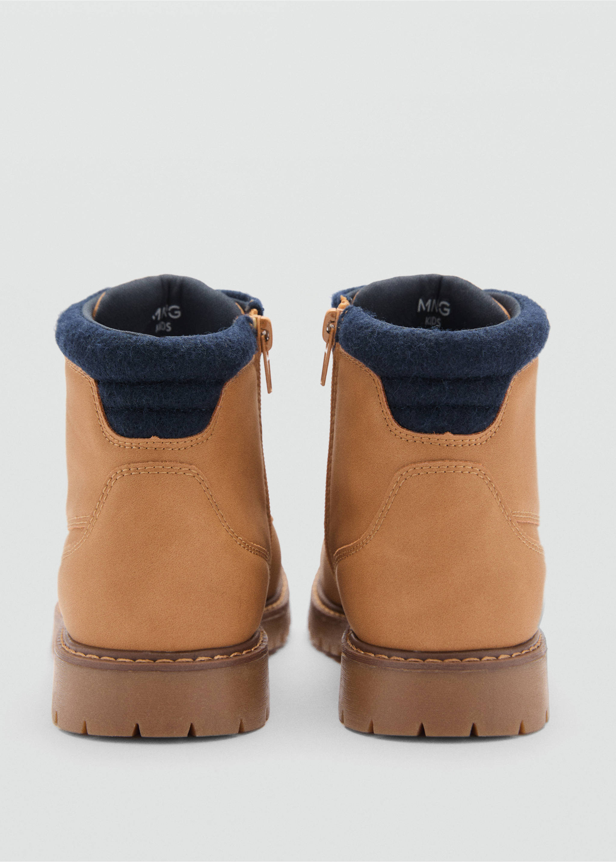 Lace-up mountain boots - Details of the article 1, Medium Brown. Ref: 77056336-00.