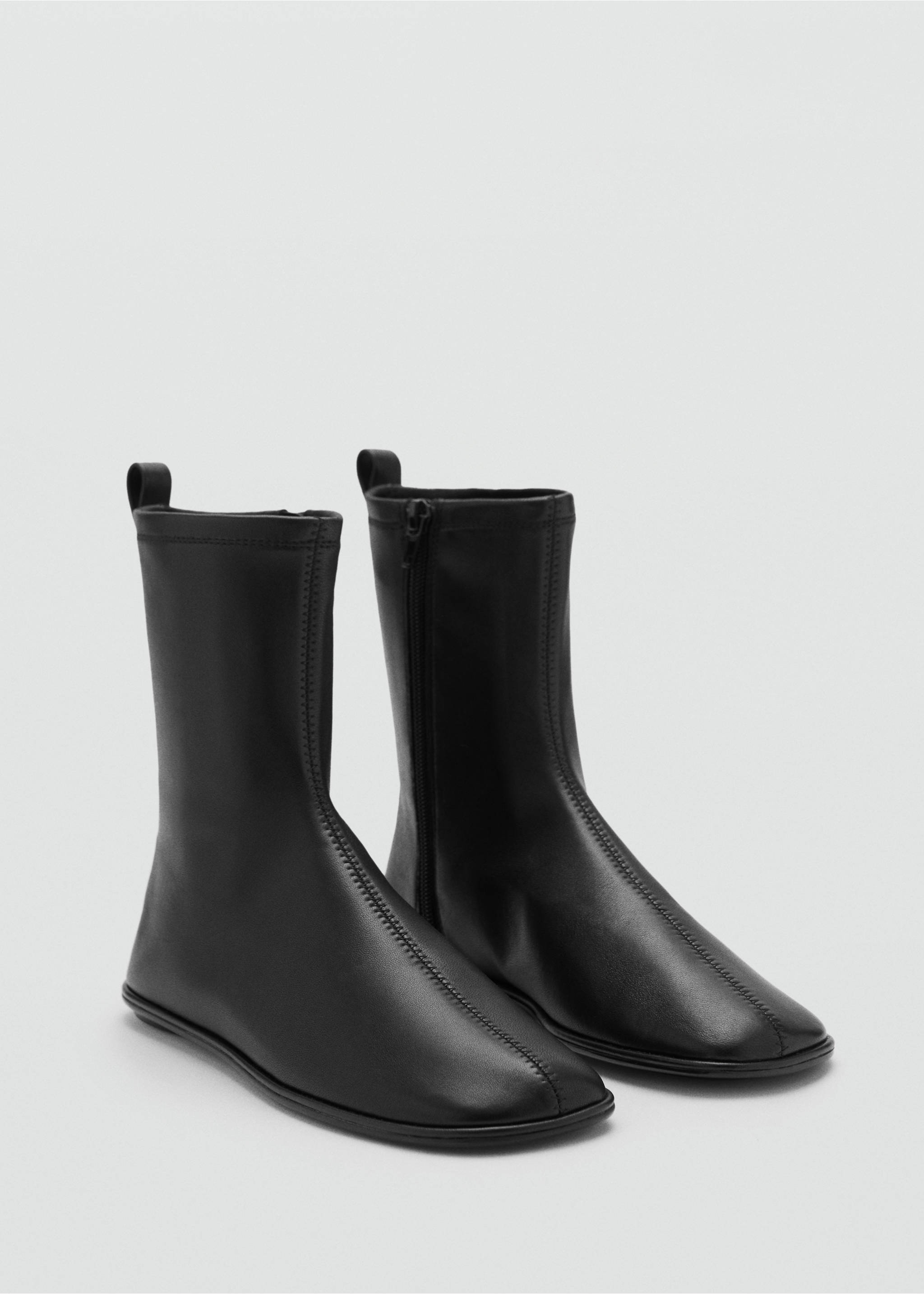 Flat leather ankle boots - Medium plane, Black. Ref: 77056346-00.