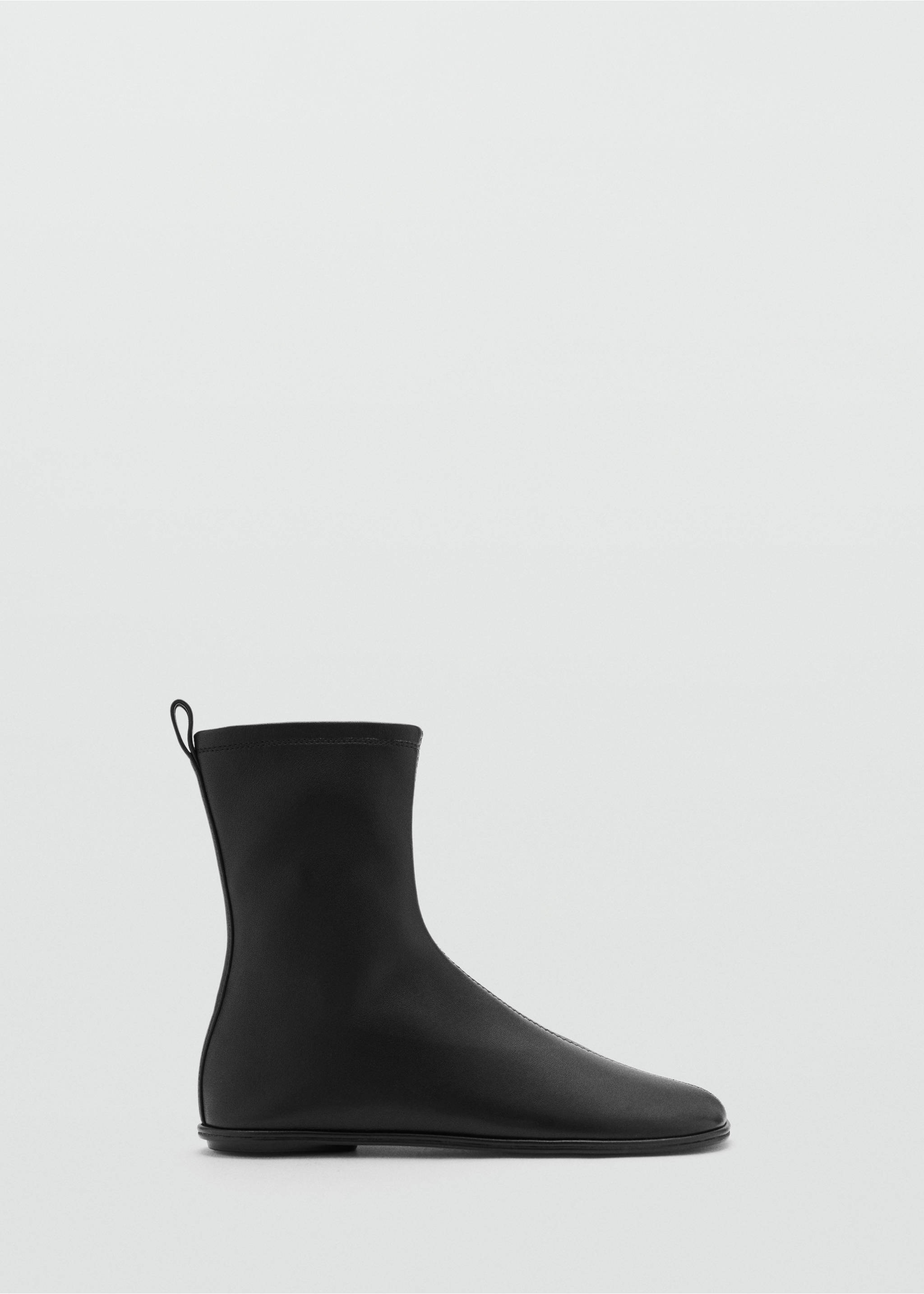 Flat leather ankle boots - Article without model, Black. Ref: 77056346-00.