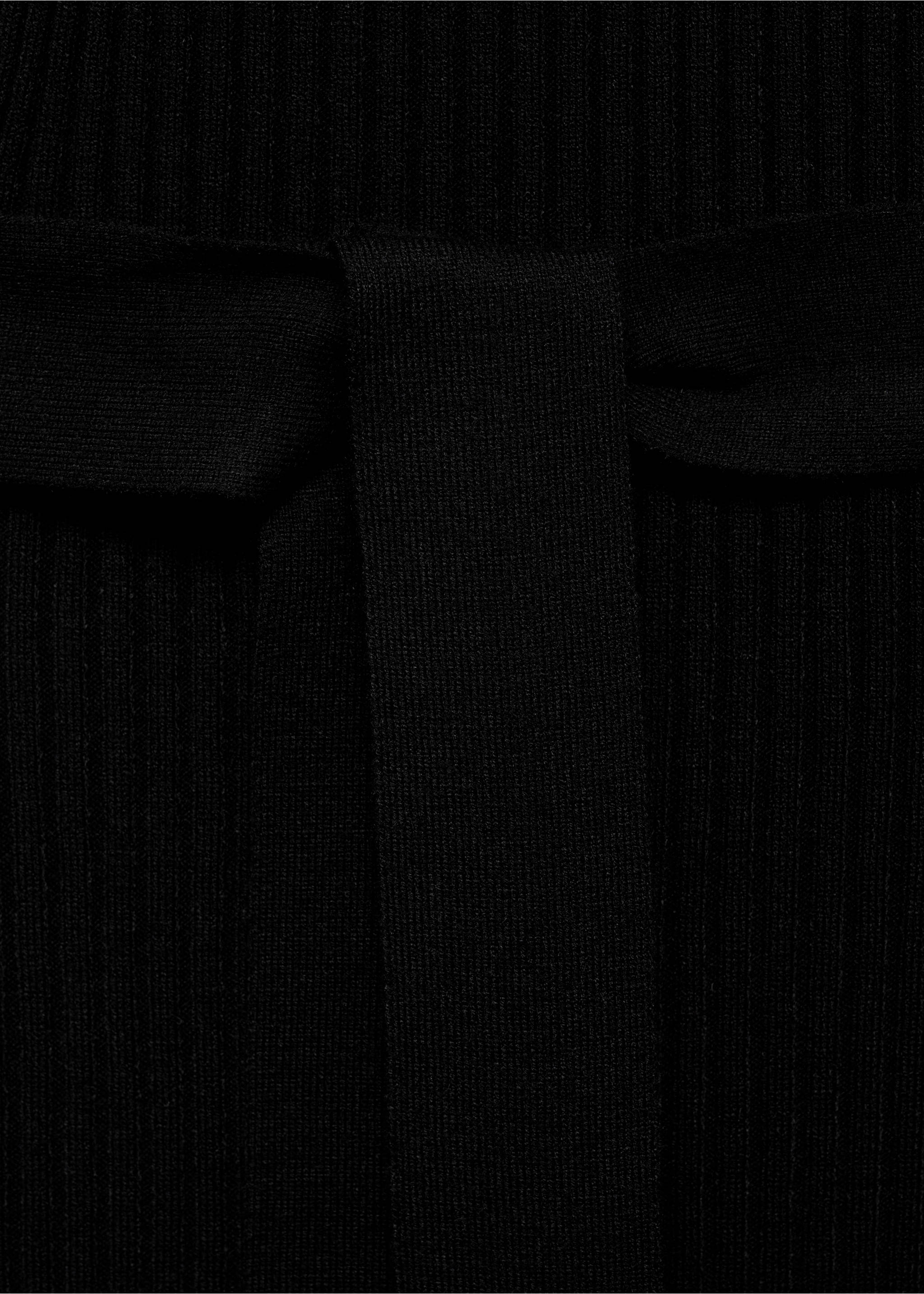 Strikket kjole med ribber - Artikkeldetalj 0, Svart. Ref: 77056722-00.