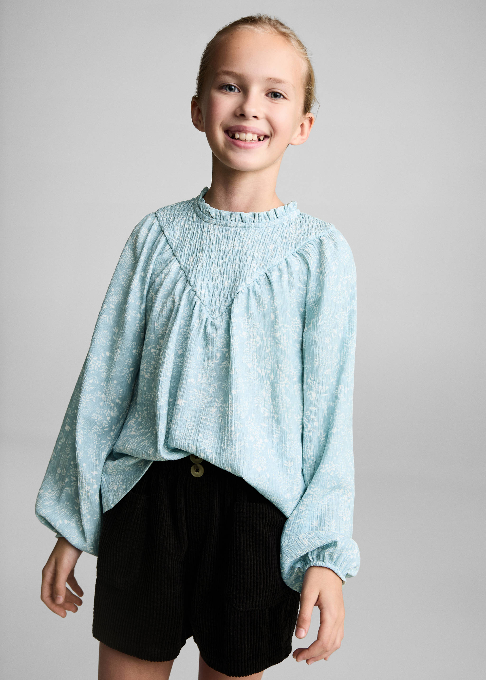 Paperbag-Shorts aus Cord - Mittlere Ansicht