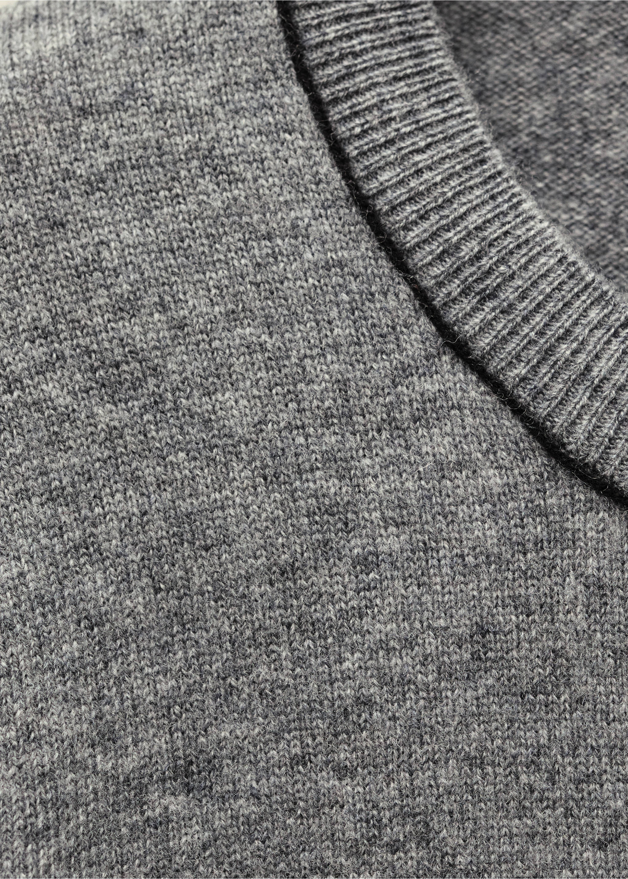 Gyapjúkardigán dekoratív varrással - A termék adatai 0, Közepes szürke. Ref: 77056743-00.