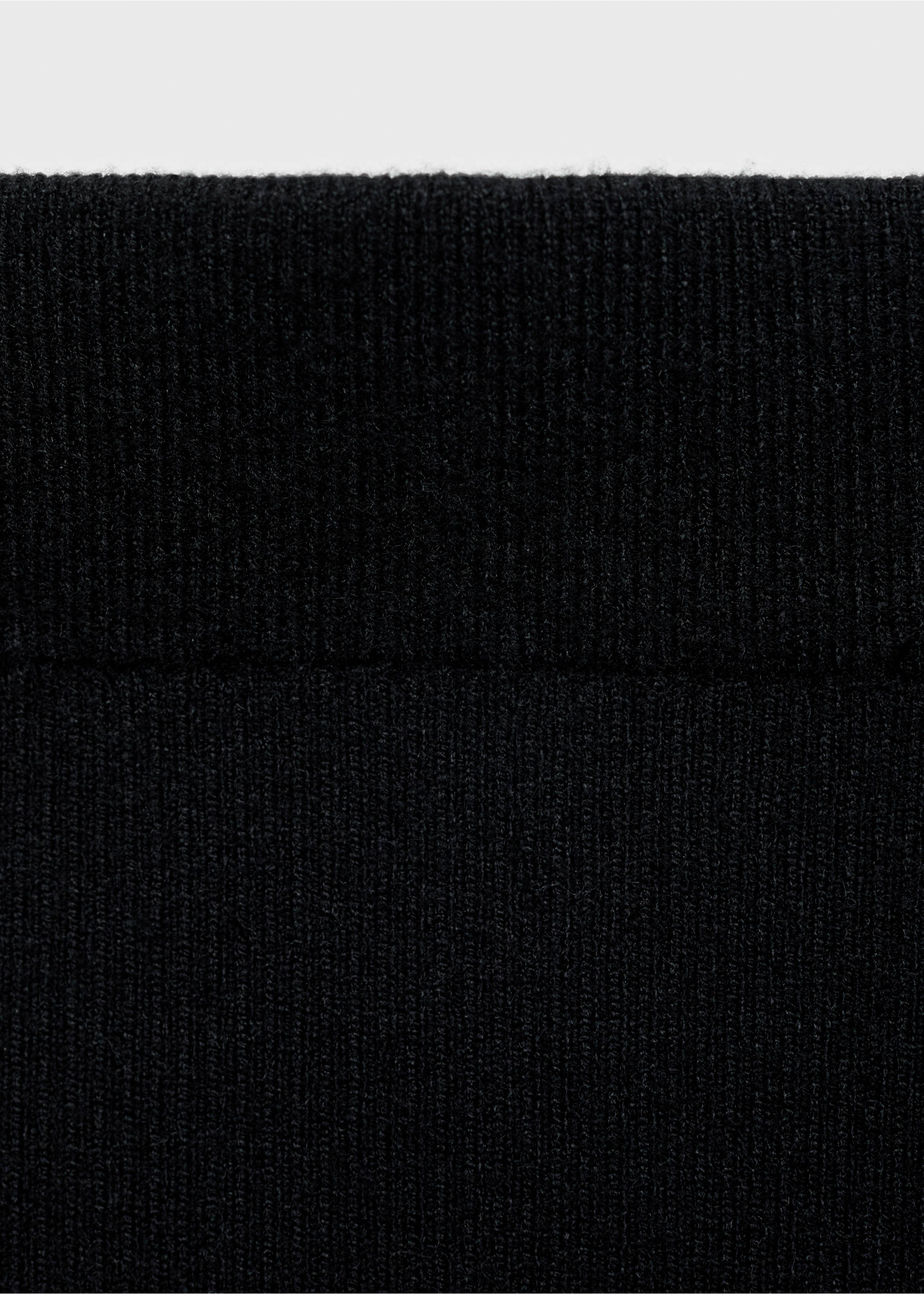 Falda punto canalé - Detalle del artículo 8, Negro. Ref: 77056744-00.