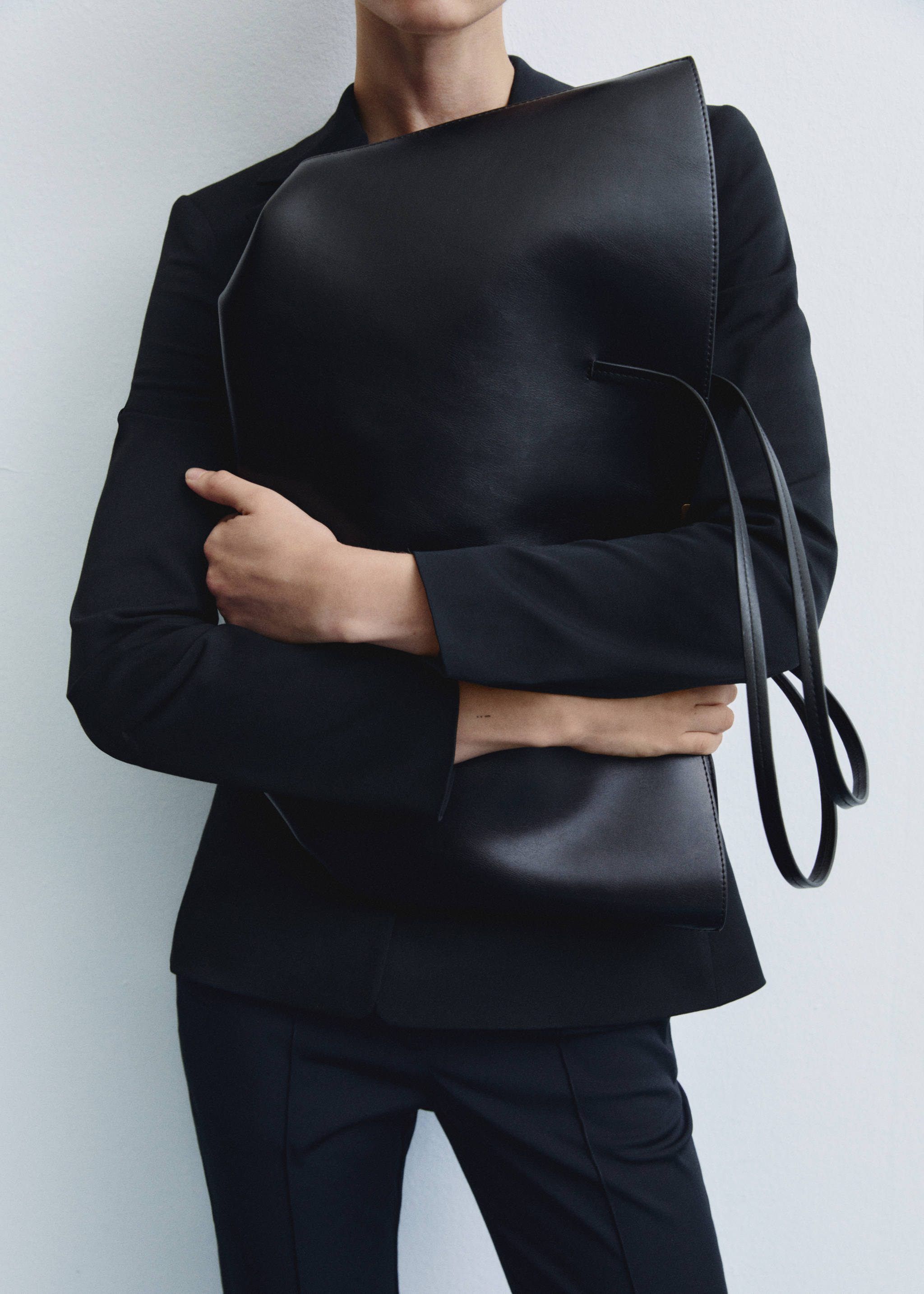 Shopper bag with metallic detail - General plane