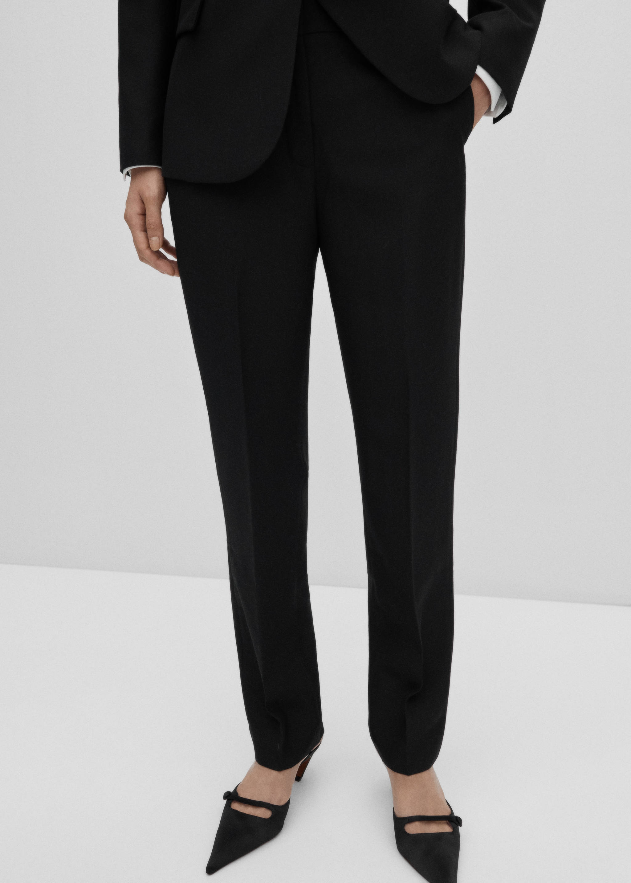 Pantalón traje lana - Plano medio