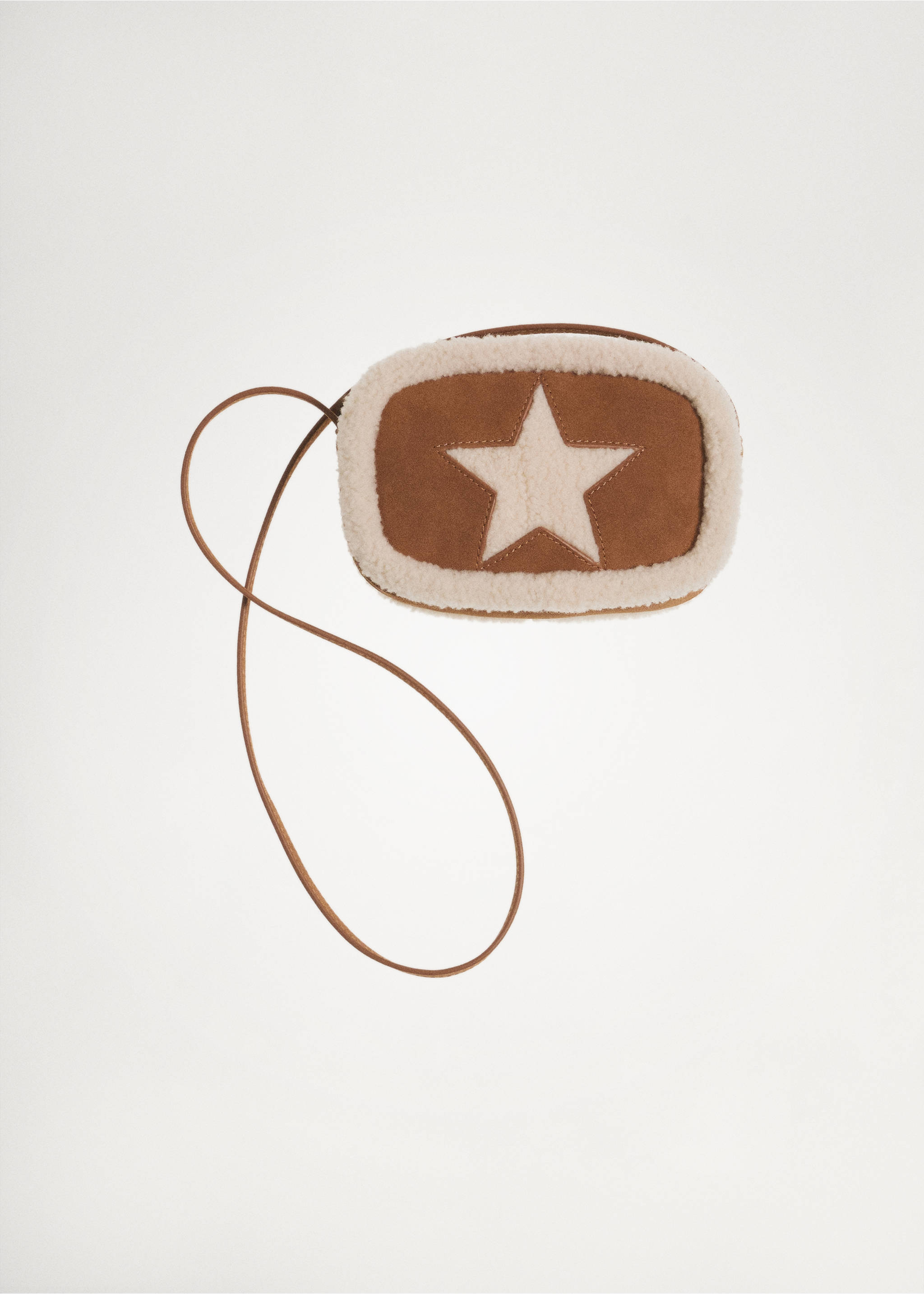 Shearling star bag - Details of the article 6, Medium Brown. Ref: 77057124-00.