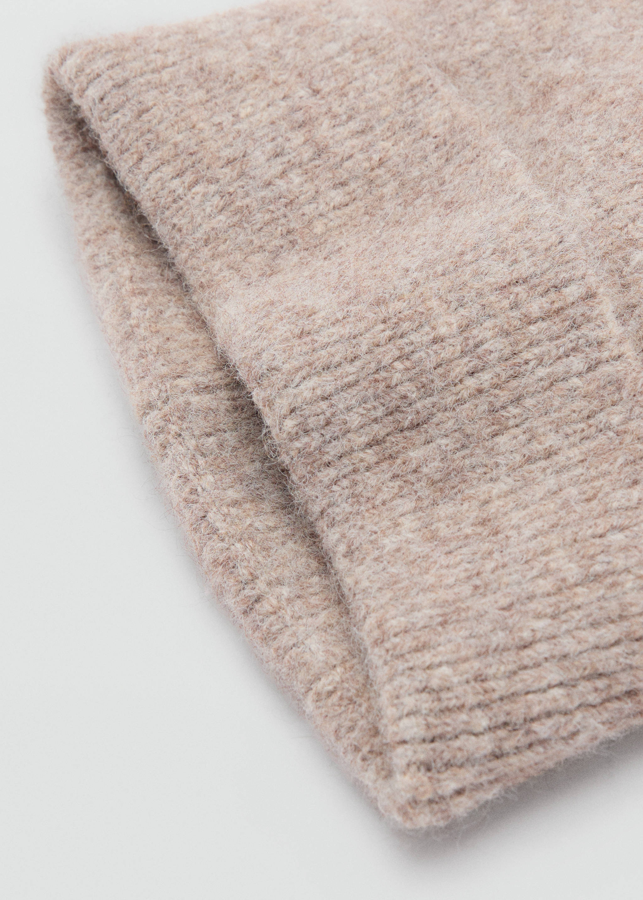 Knit beanie - Medium plane