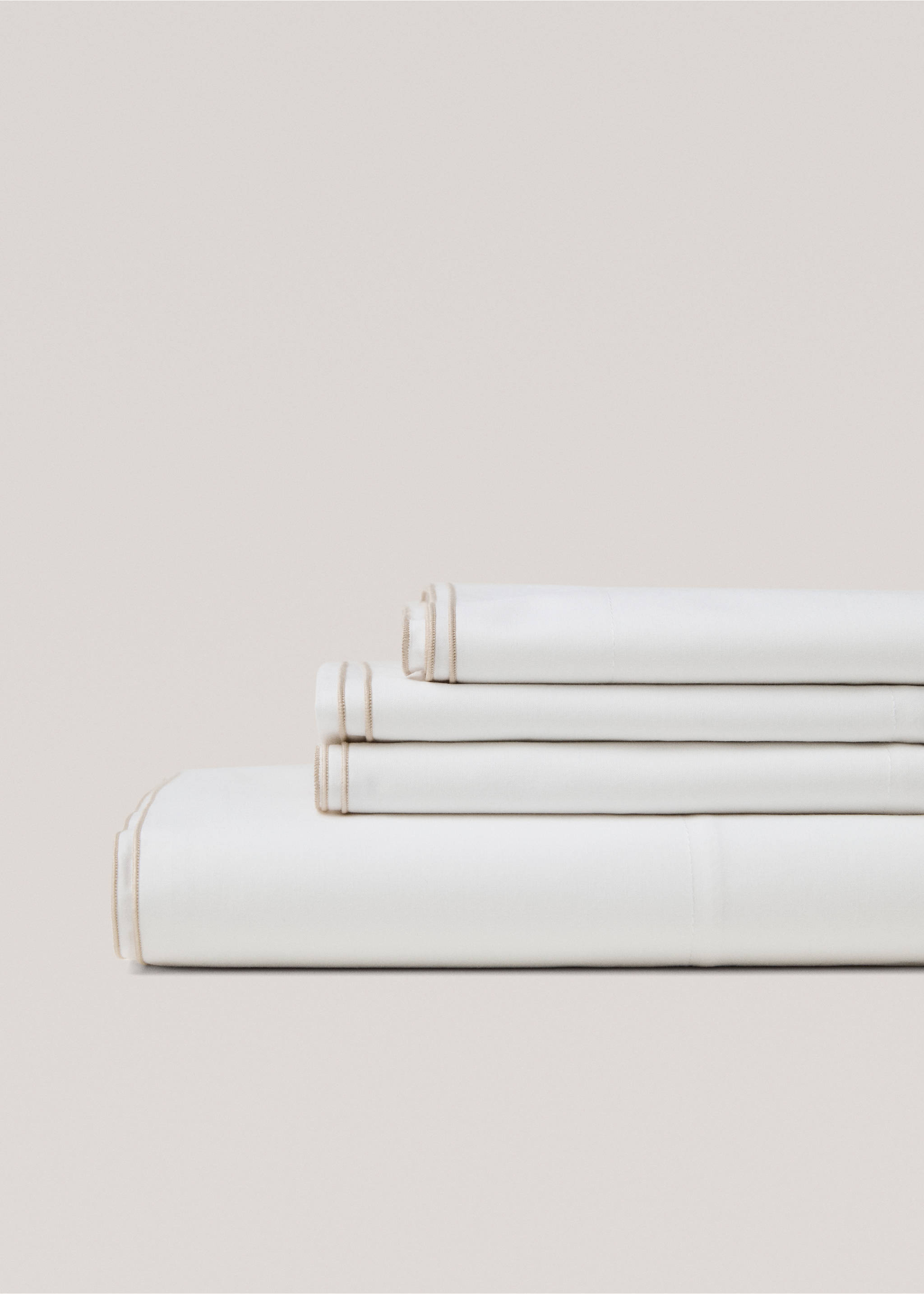 Double-embroidered flat sheet for king bed - Medium plane, Beige. Ref: 77057669-00.