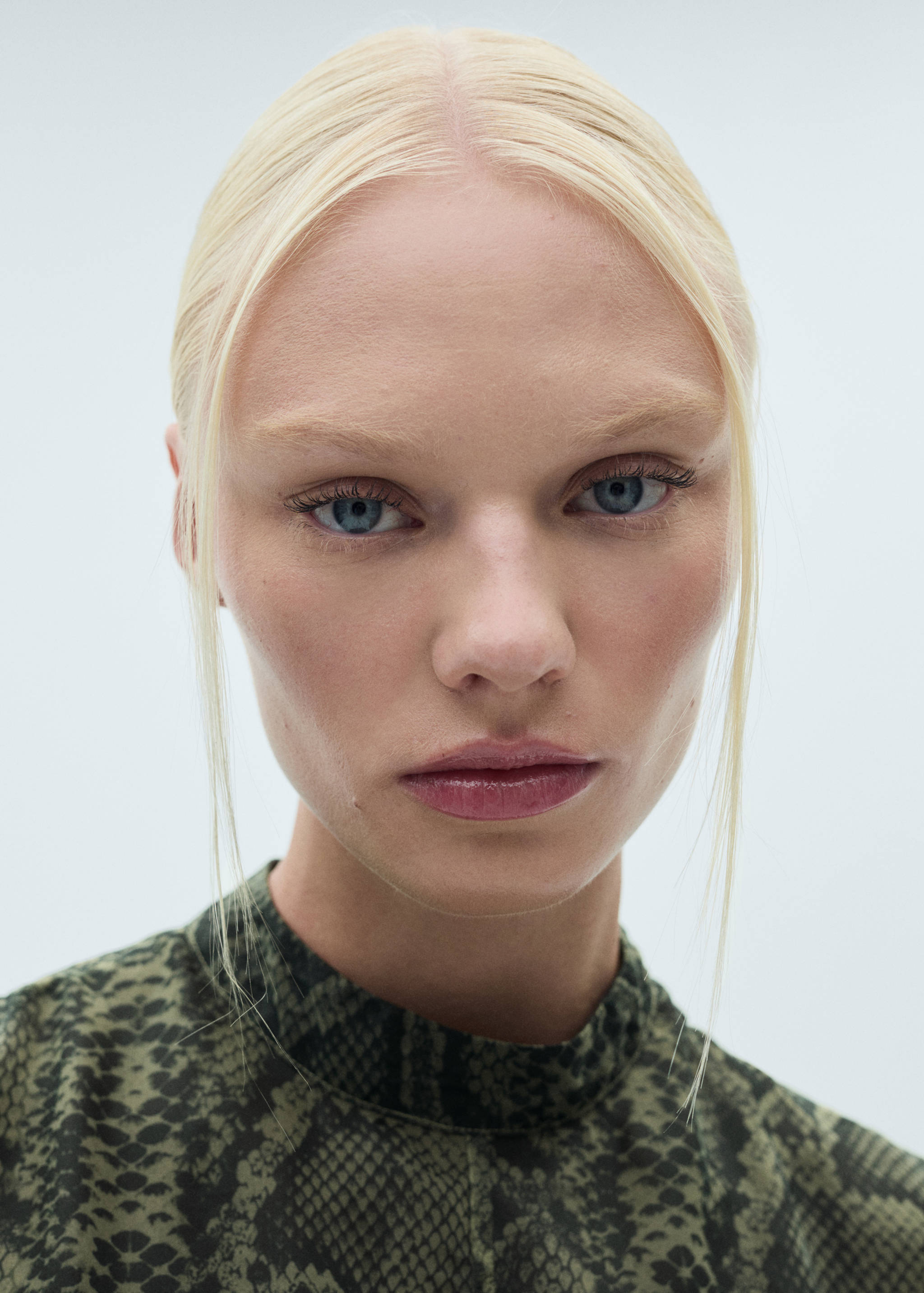 Vestido organza espalda abierta - Detalle del artículo 1