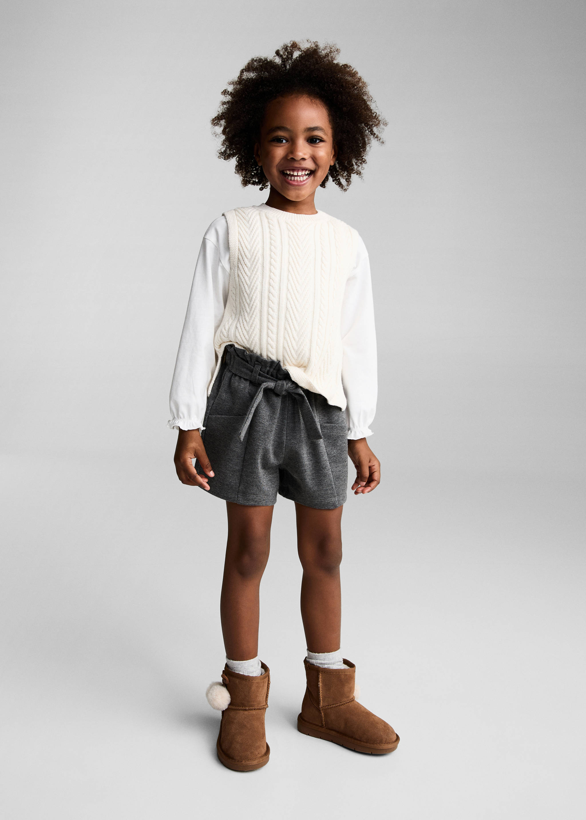 Paperbag shorts with bow - General plane